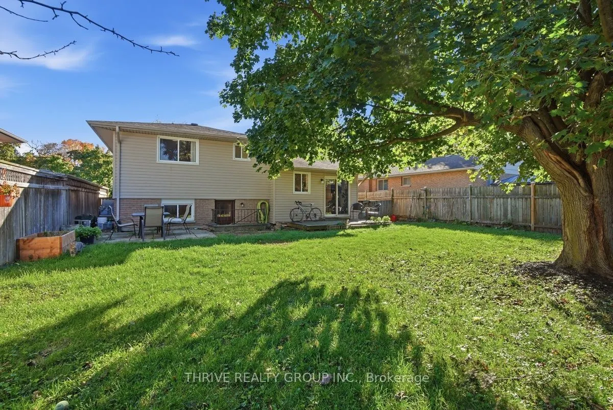 3 Parcreek Place