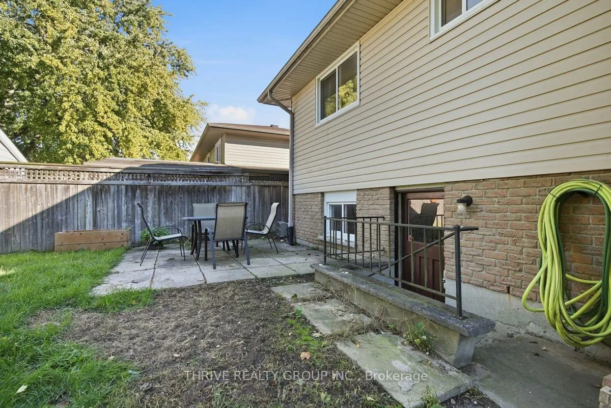 3 Parcreek Place
