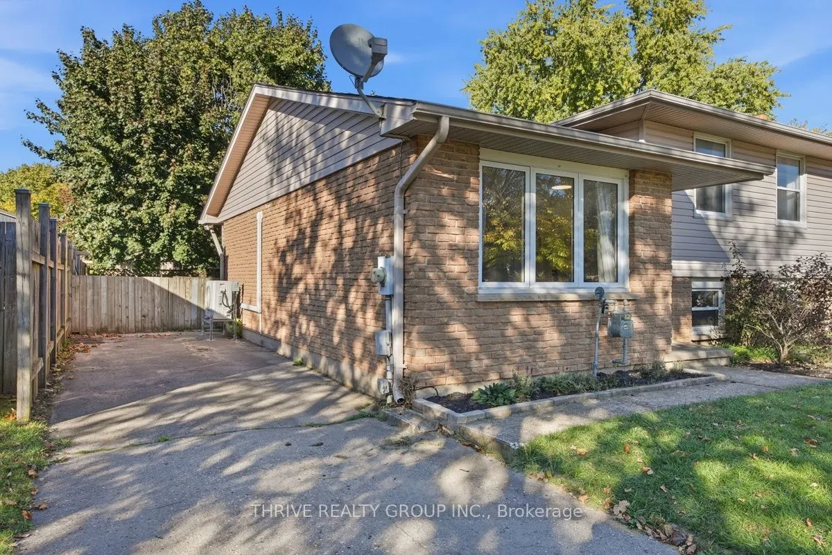 3 Parcreek Place