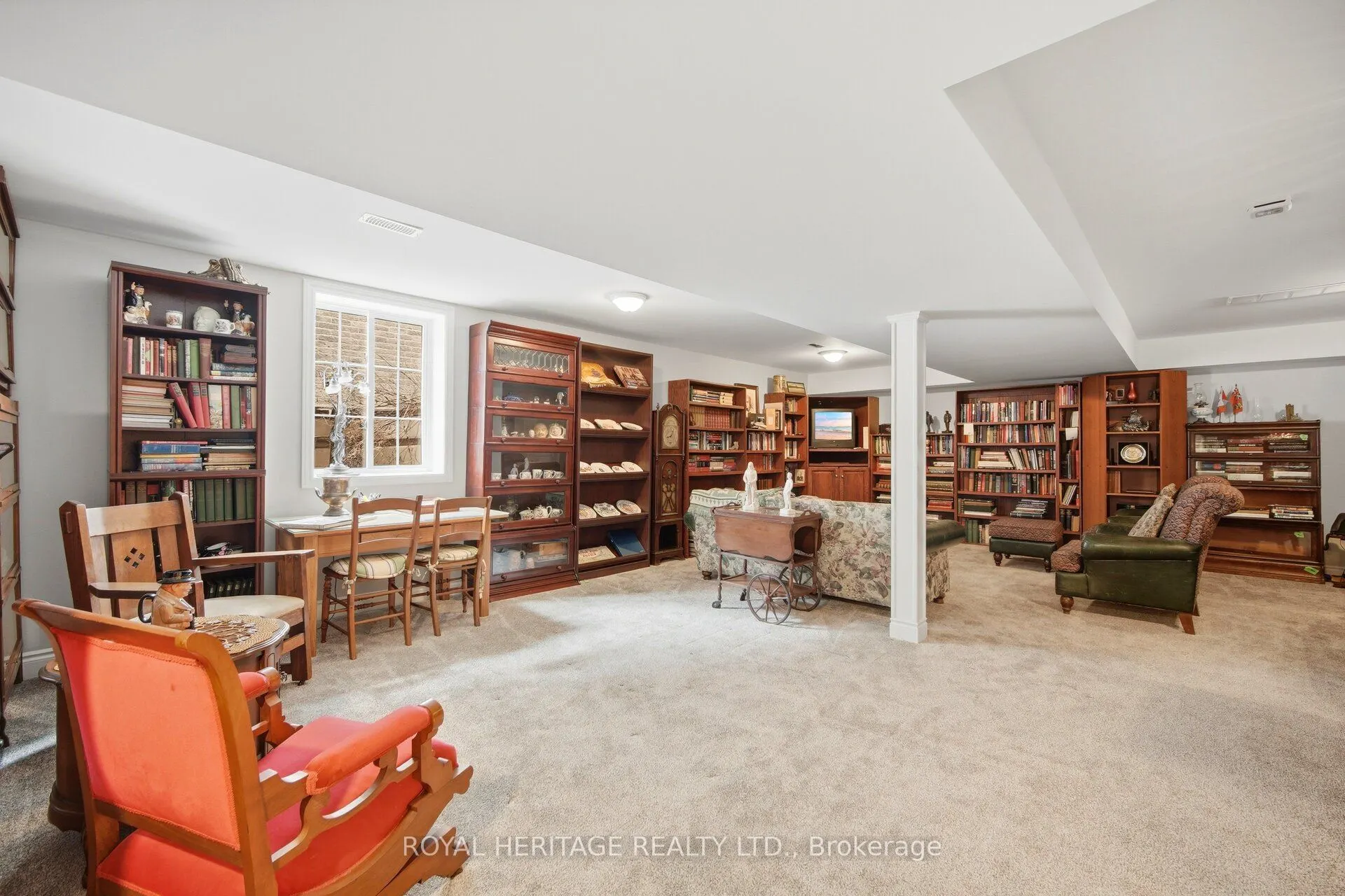 734 Elmer Hutton Street