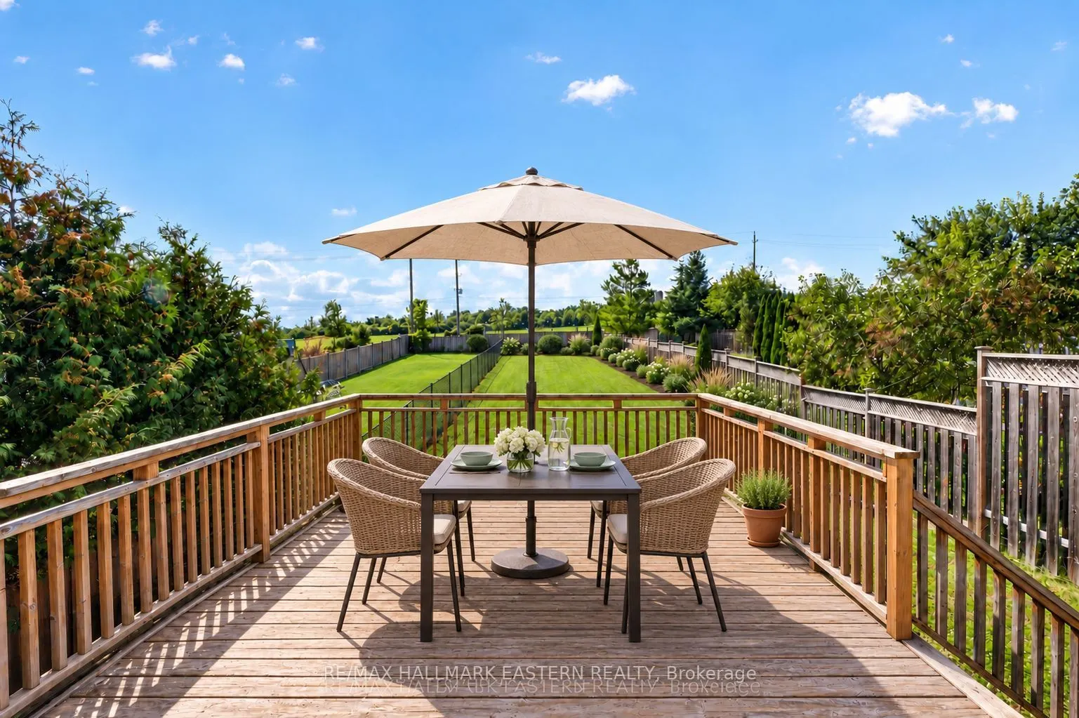 656 CLANCY Crescent
