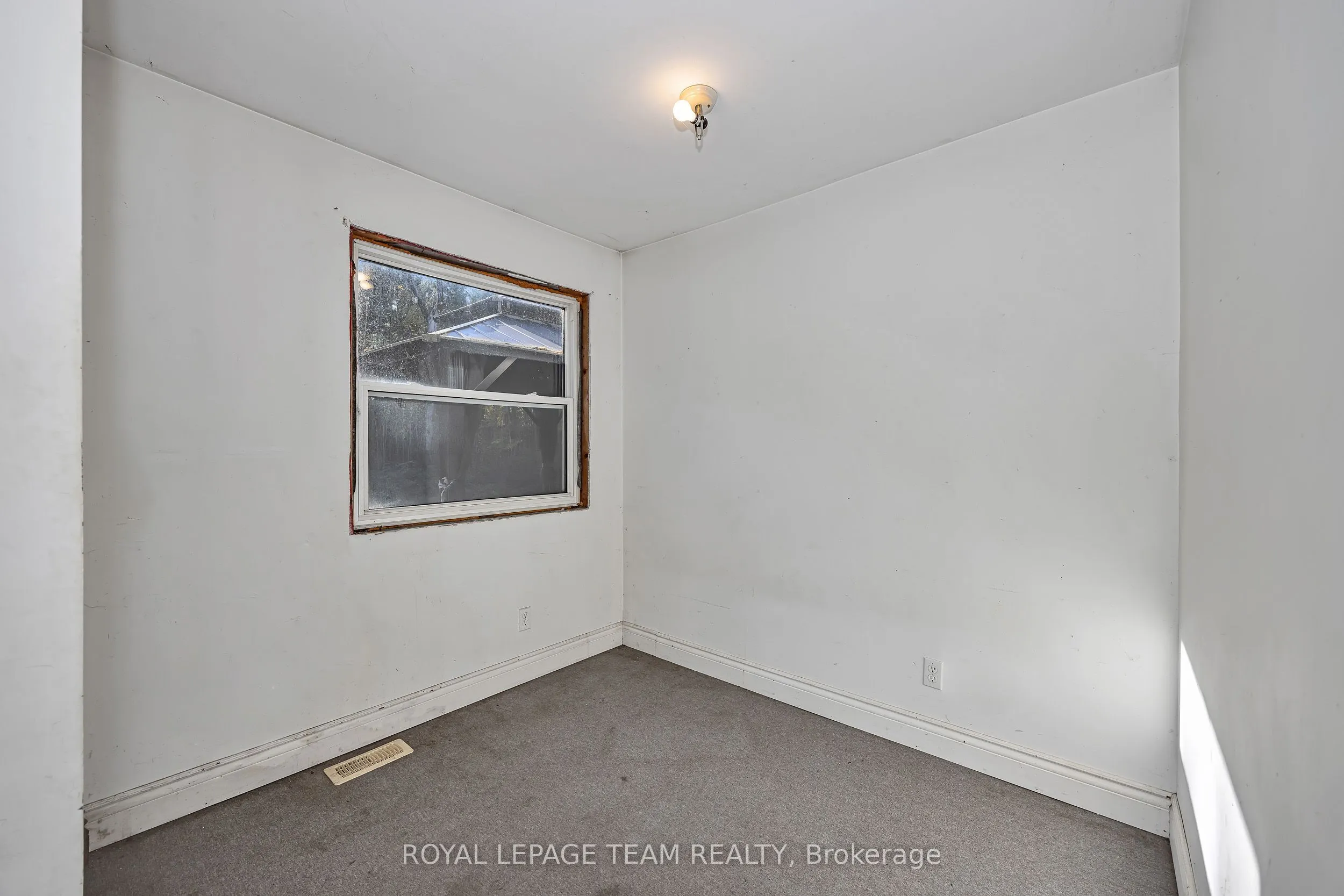 641 Harper Road