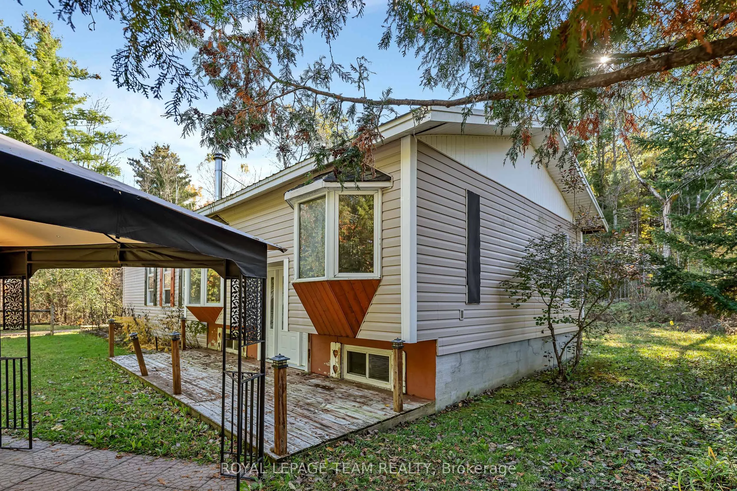 641 Harper Road