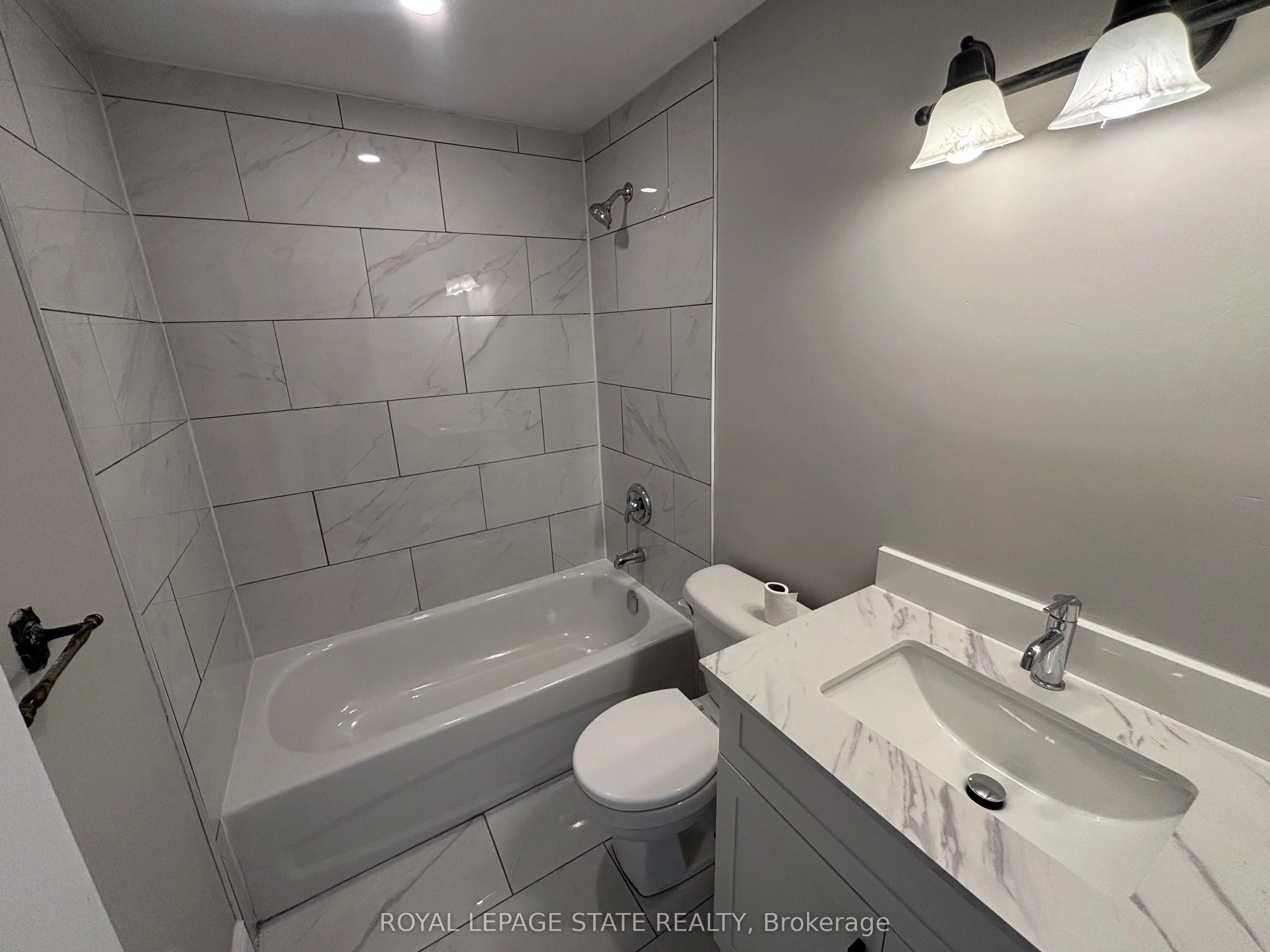 153 Limeridge Road W #4