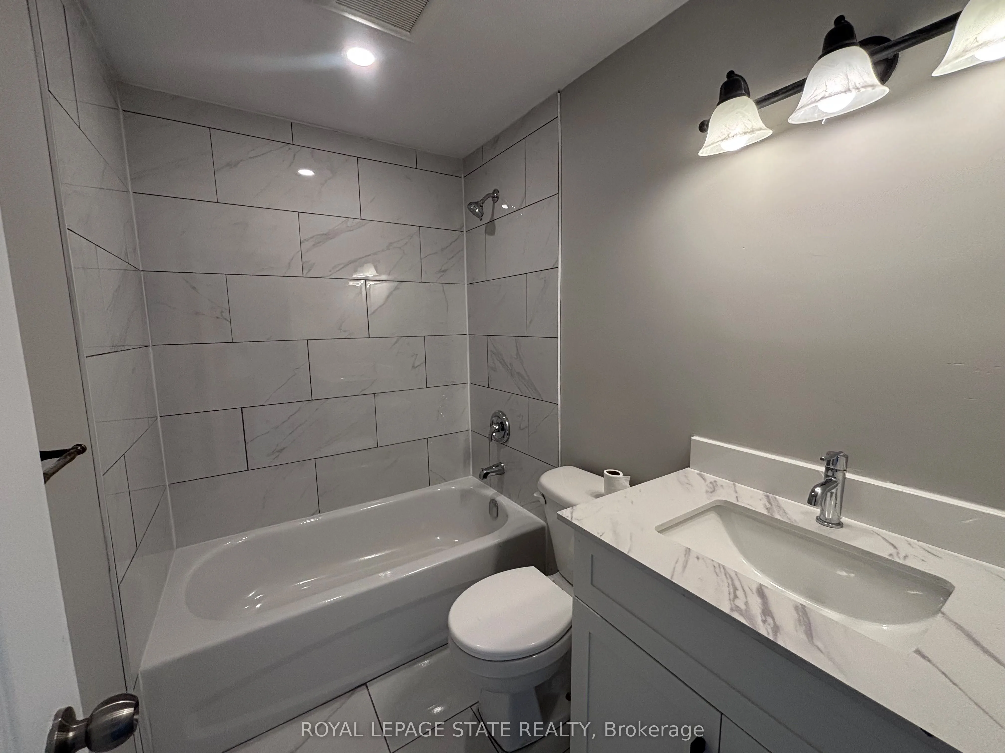 153 Limeridge Road W #4