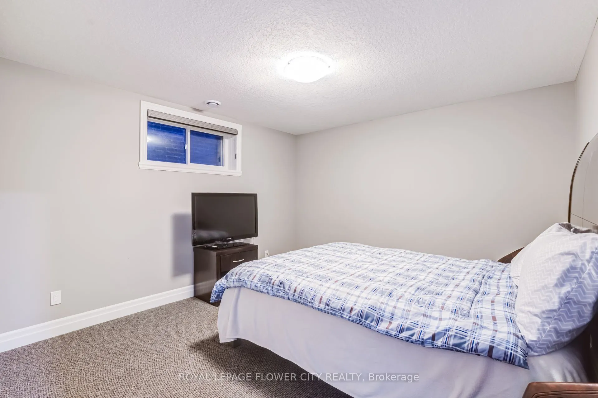 44 Liberty Crescent