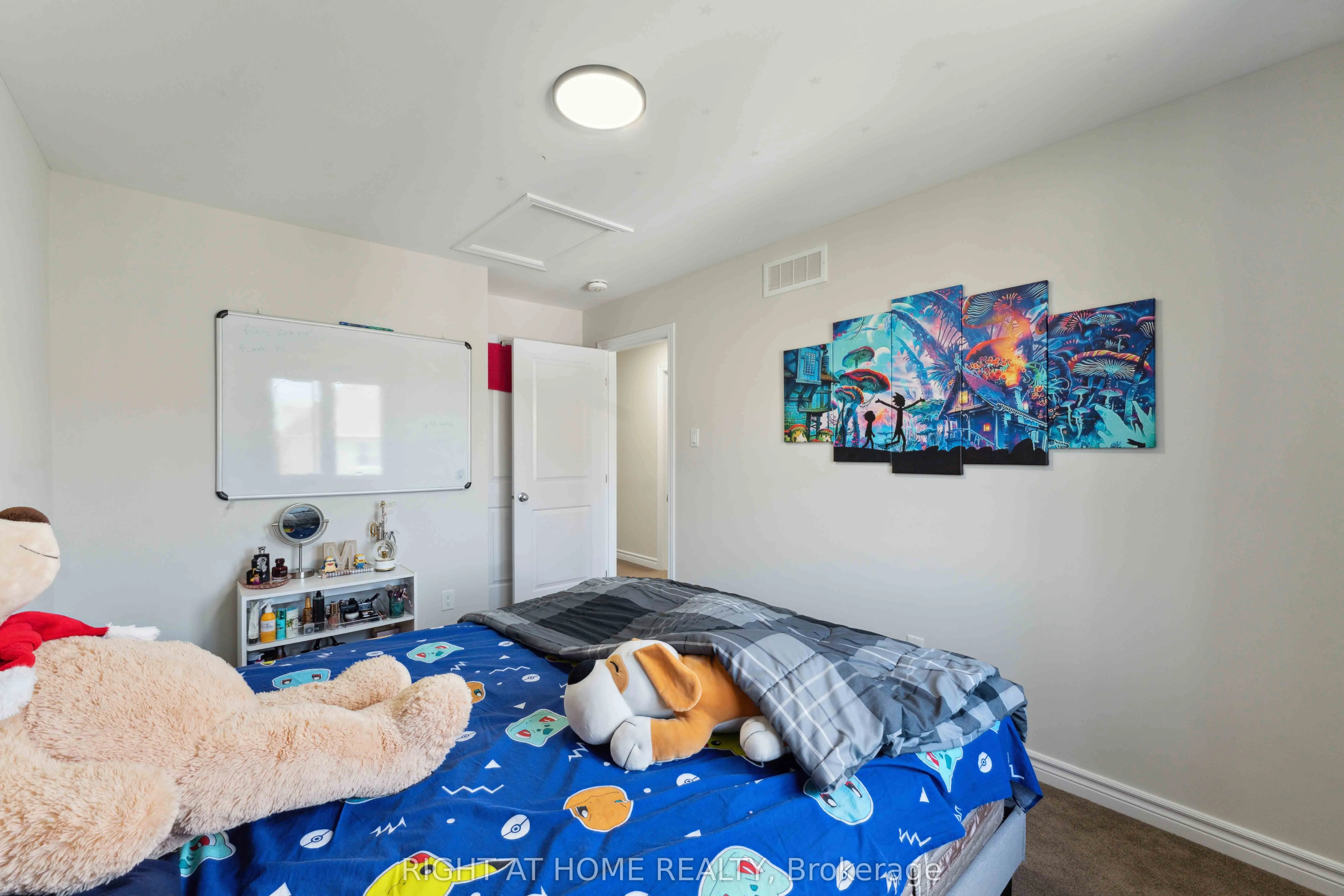 819 Miikana Road