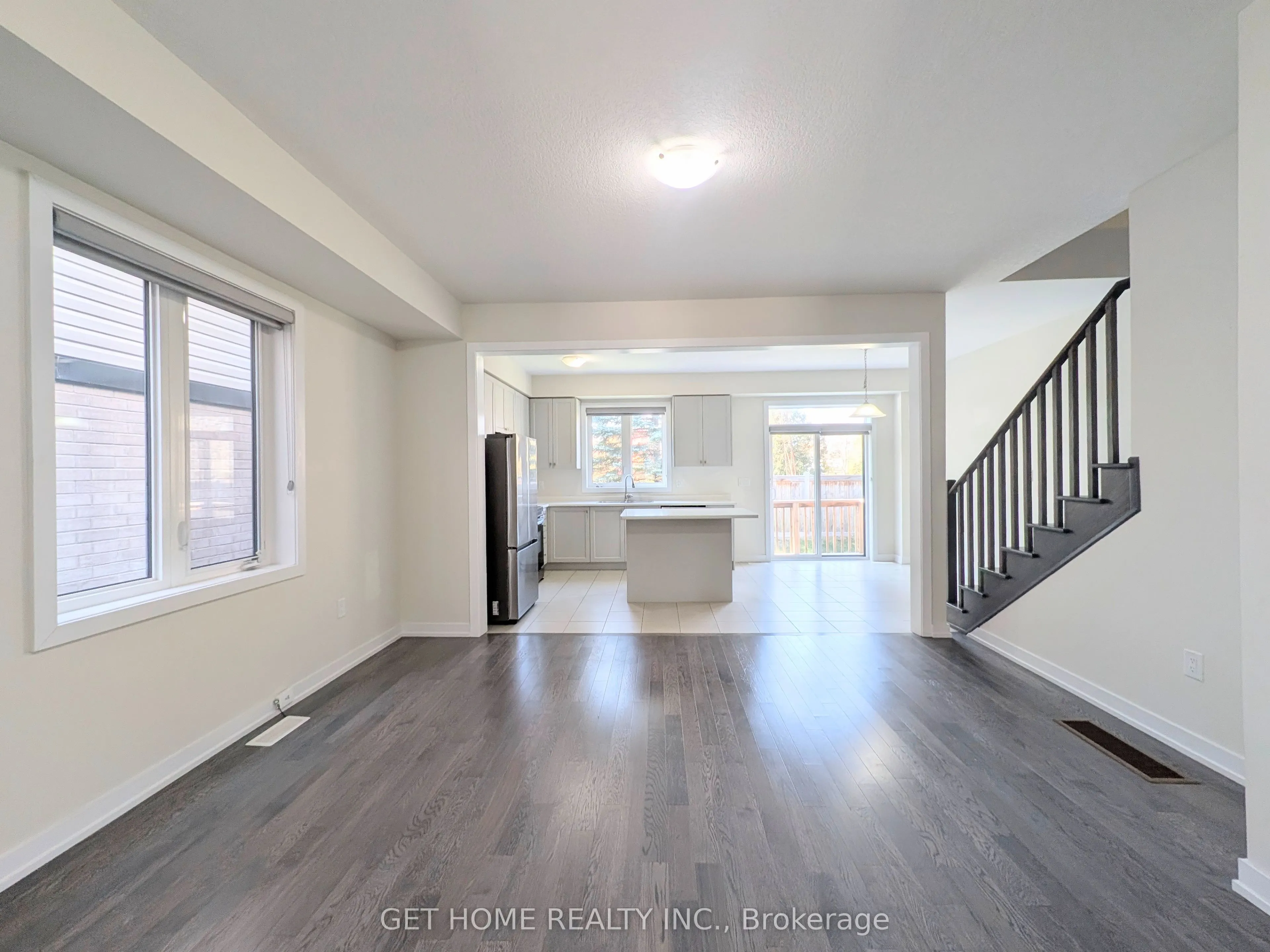 15 Sundin Drive