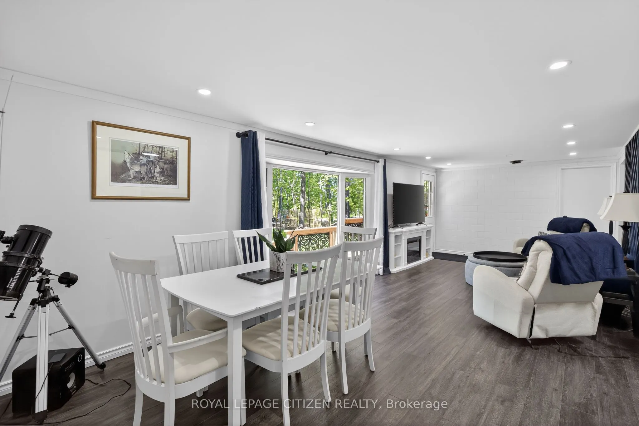 32 Teds Lane