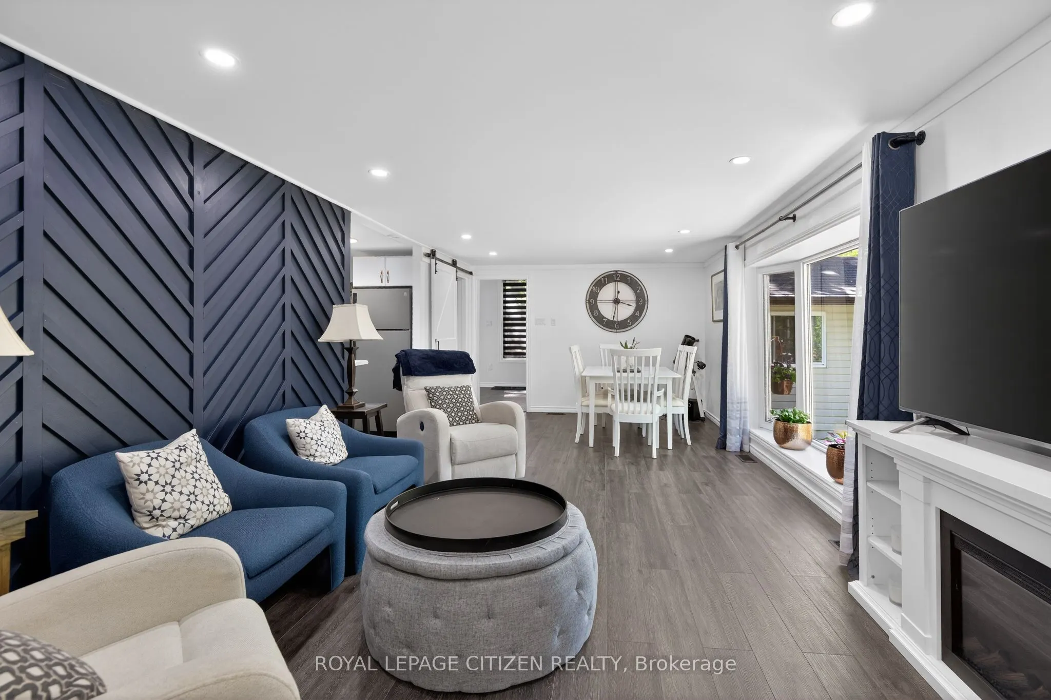 32 Teds Lane