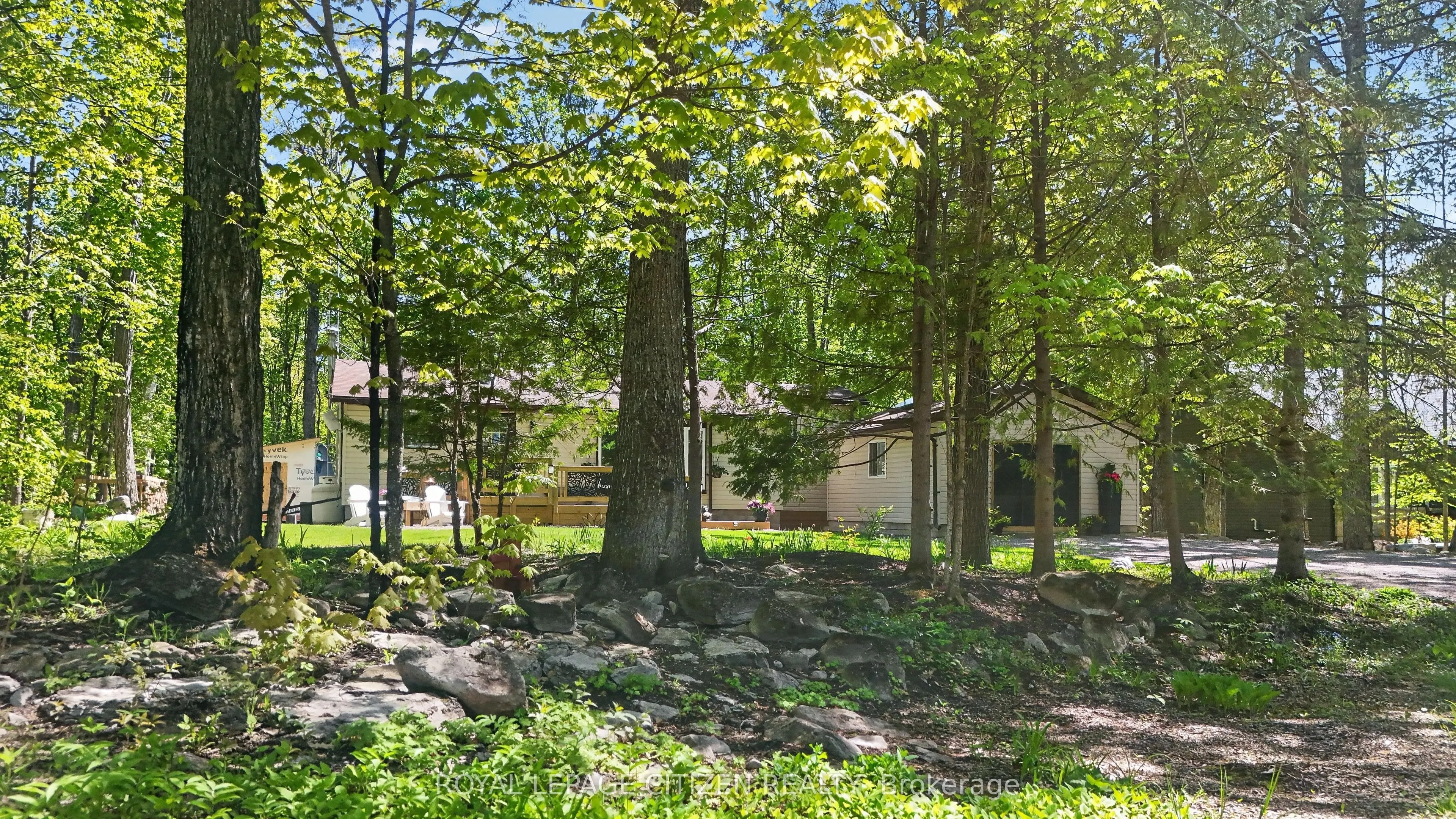 32 Teds Lane