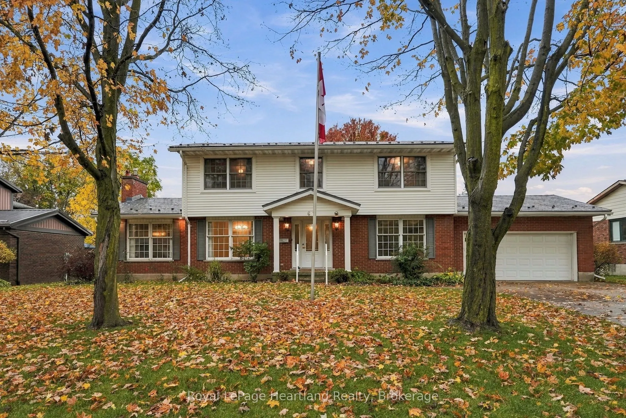 62 King Street N
