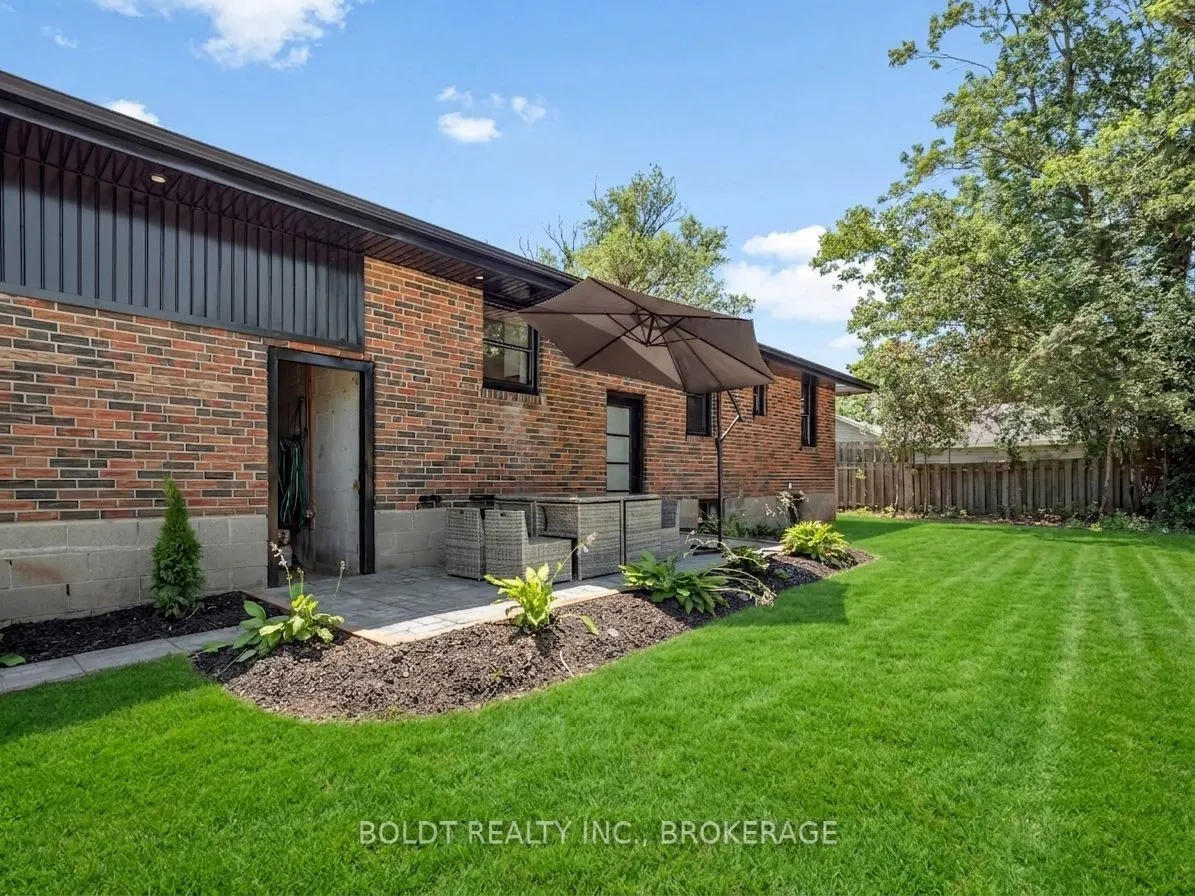 6221 Lyons Creek Road