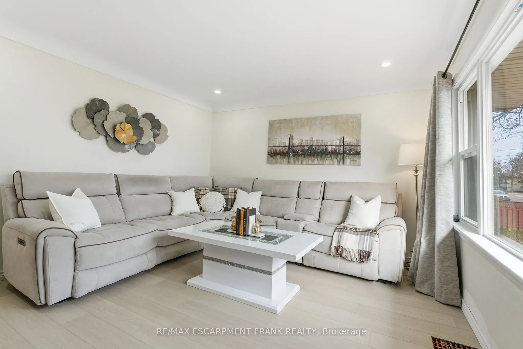 352 East 28th Street
