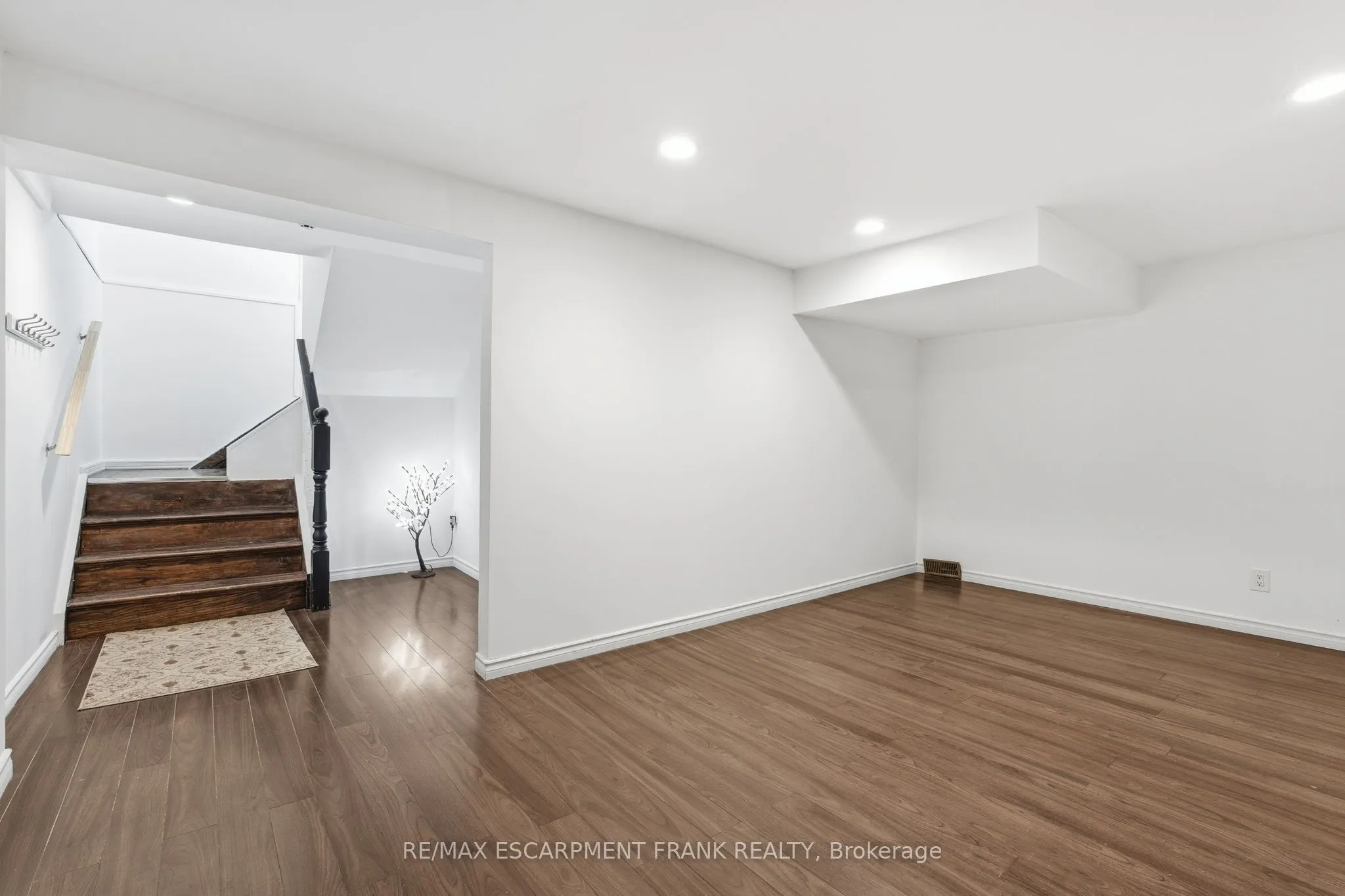 352 East 28th Street
