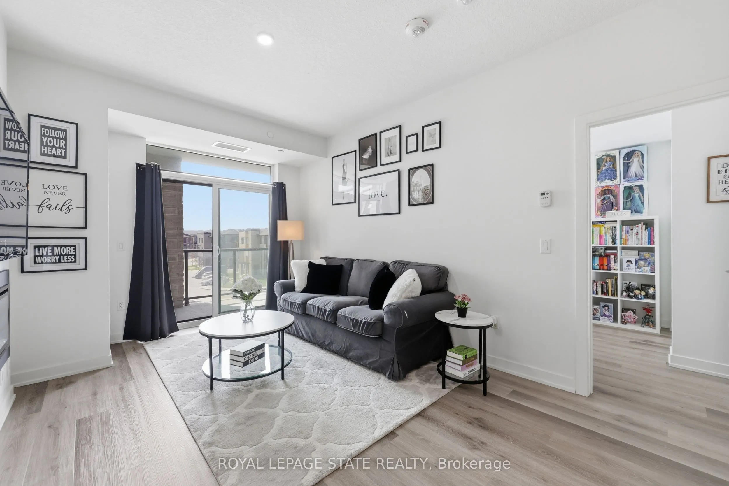 600 North Service Road #301
