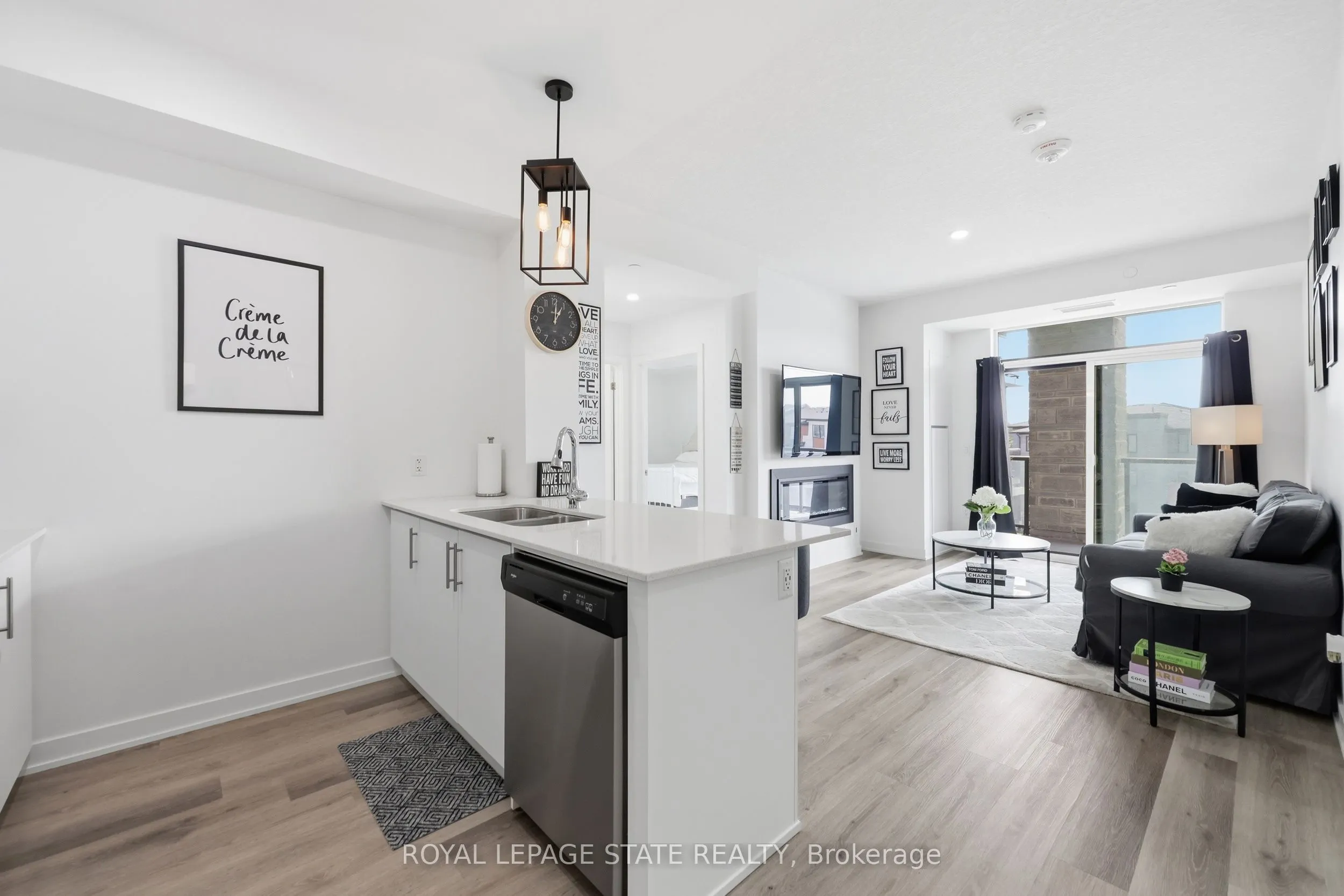 600 North Service Road #301