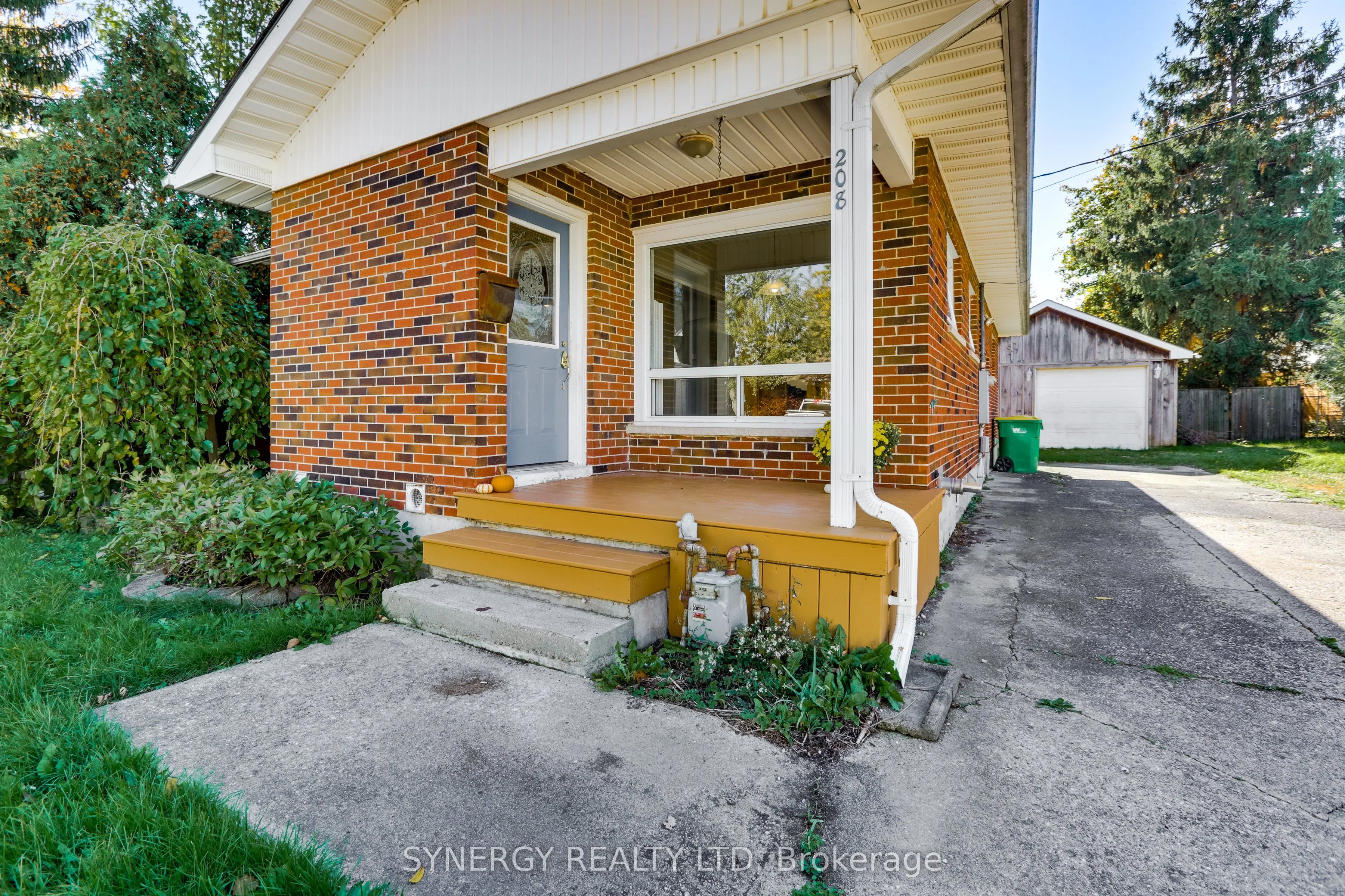 208 King Street