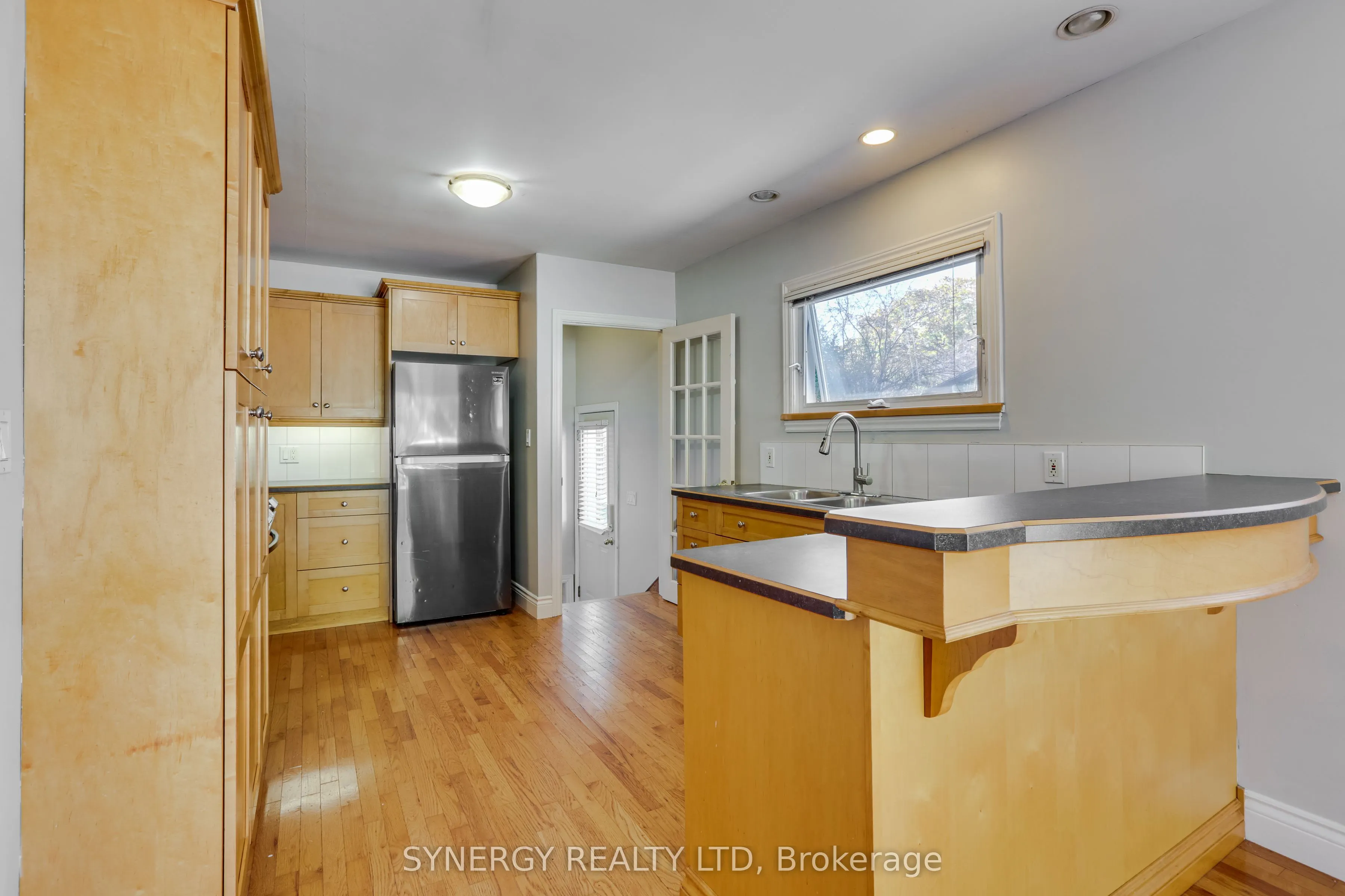 208 King Street