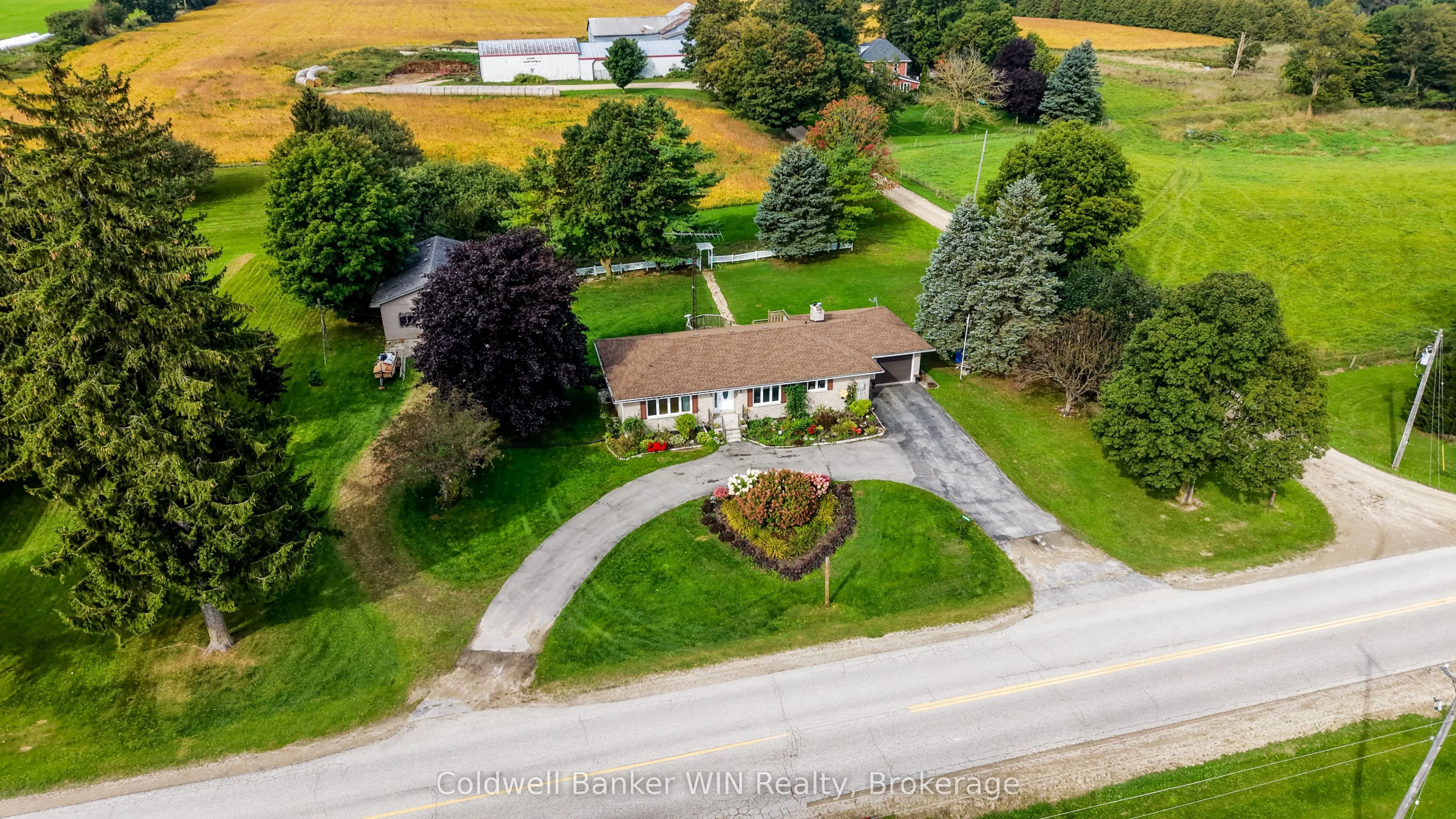 392172 Grey Road 109