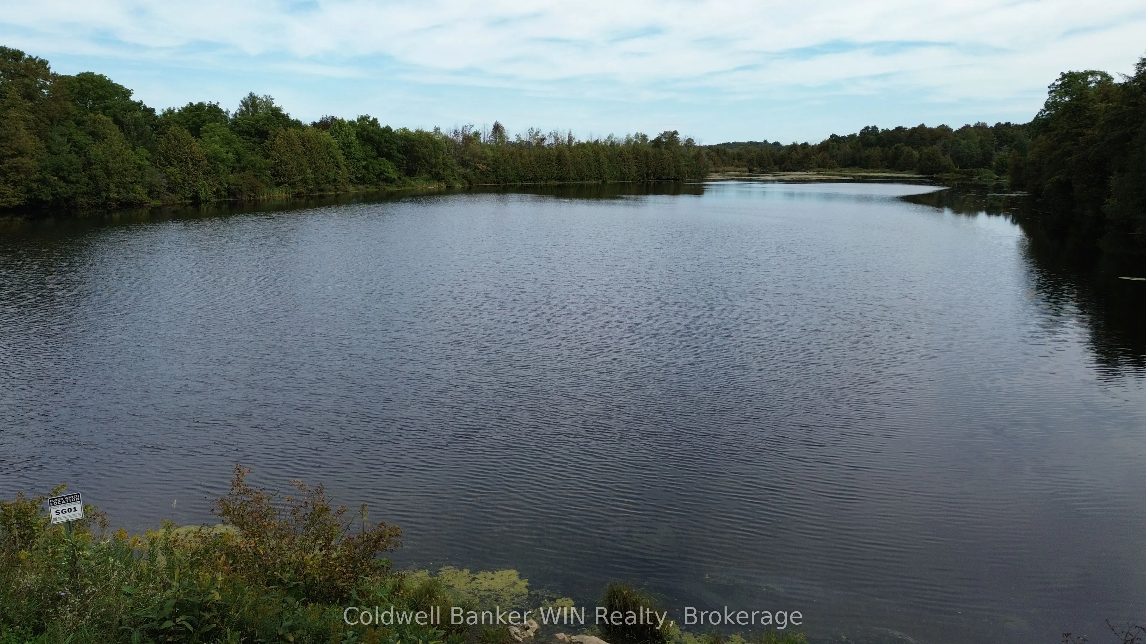 392172 Grey Road 109