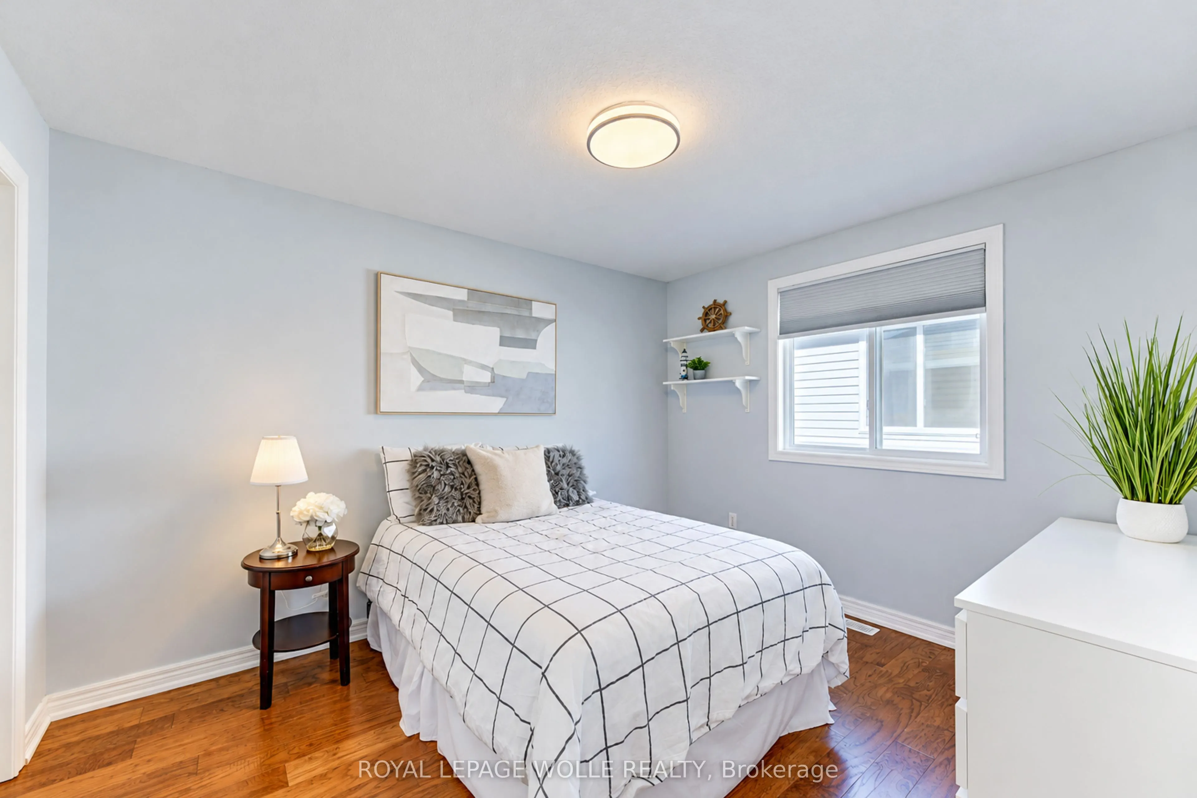 410 Sandy Cove Crescent