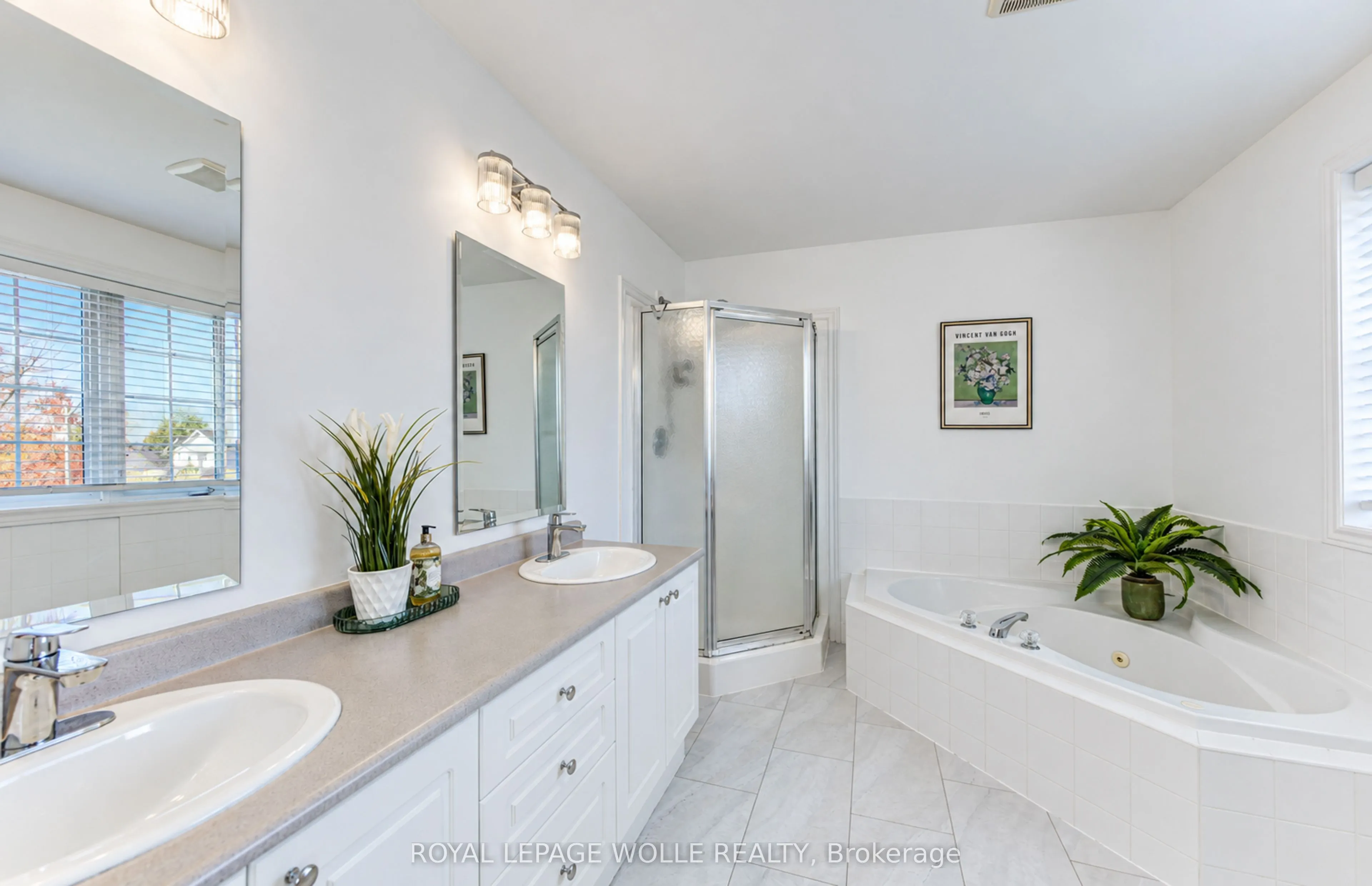 410 Sandy Cove Crescent