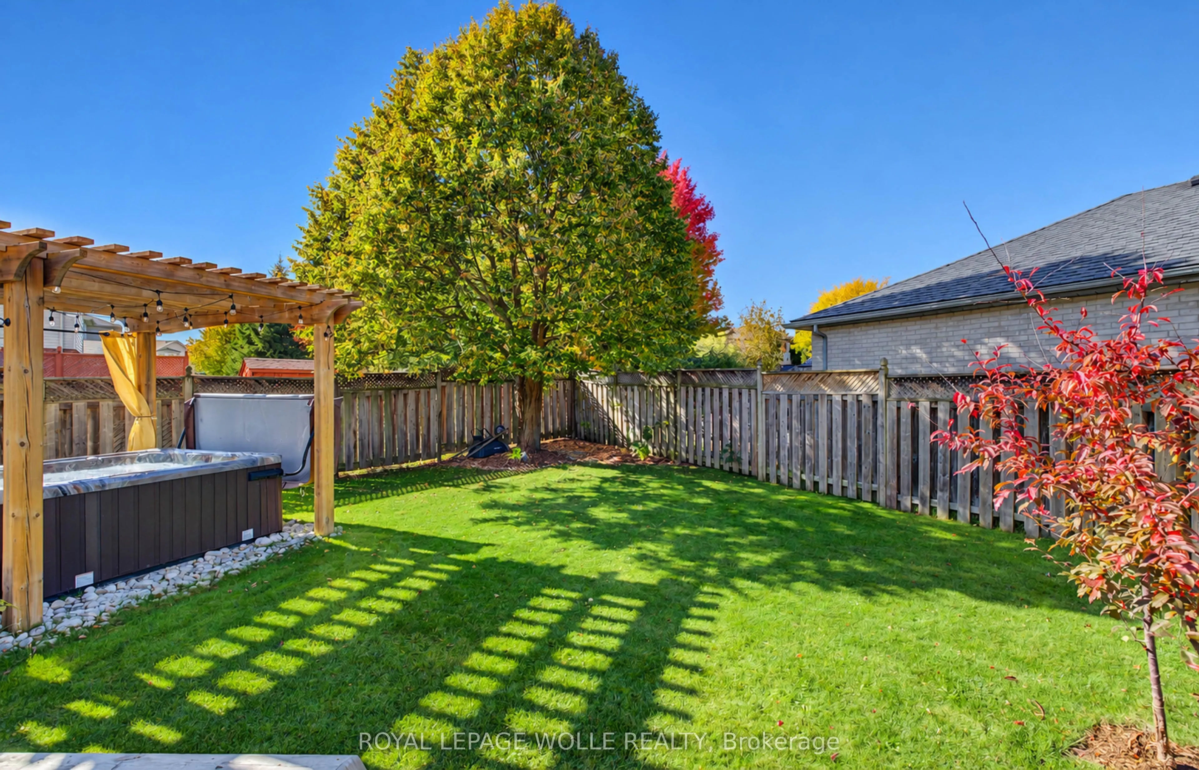 410 Sandy Cove Crescent