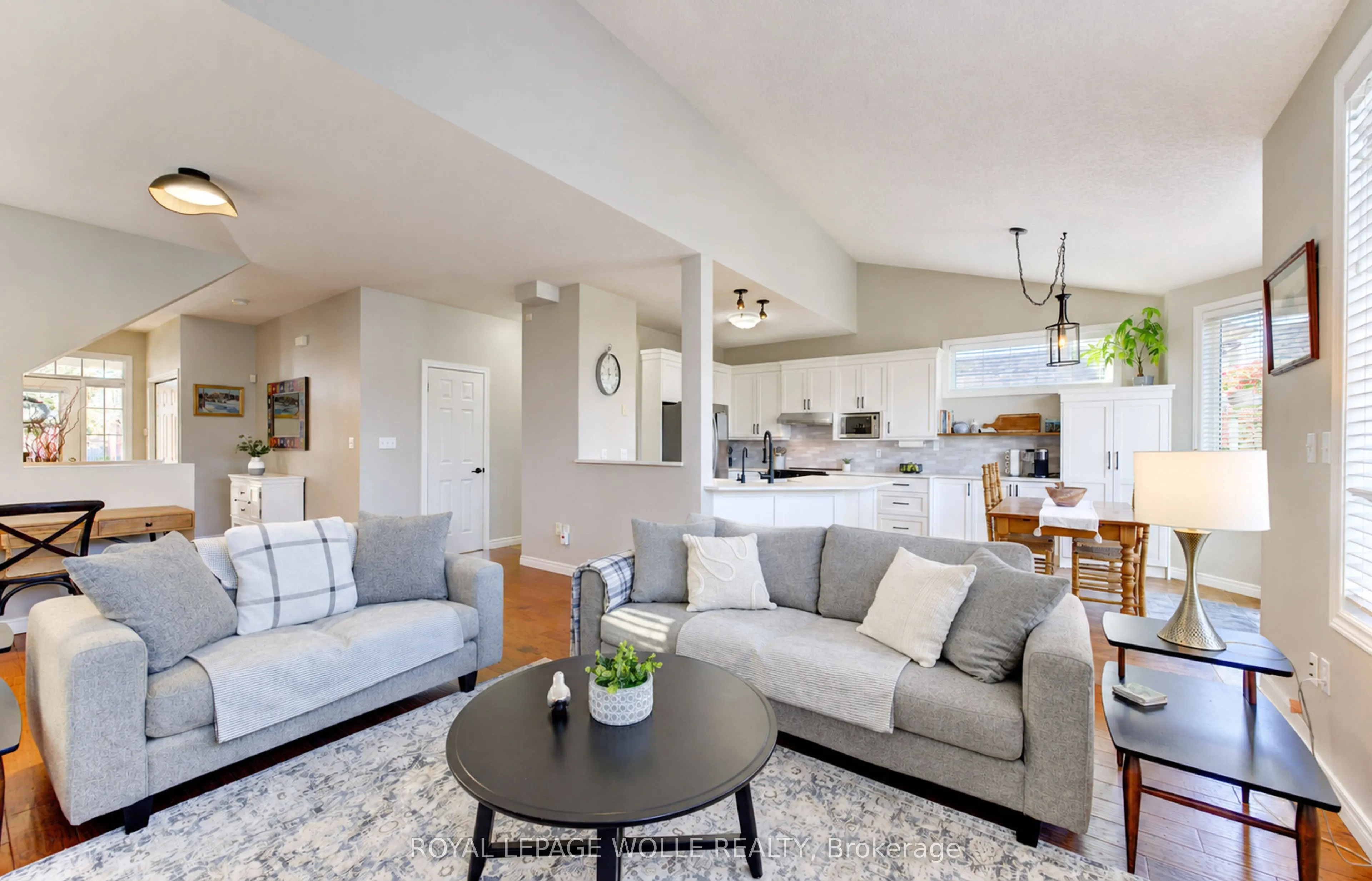 410 Sandy Cove Crescent