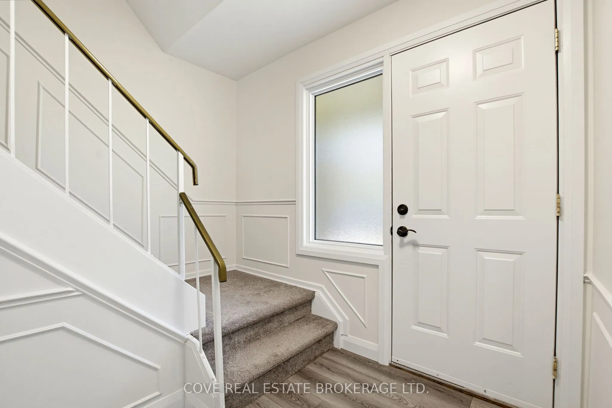 57 Lloyd Manor Crescent