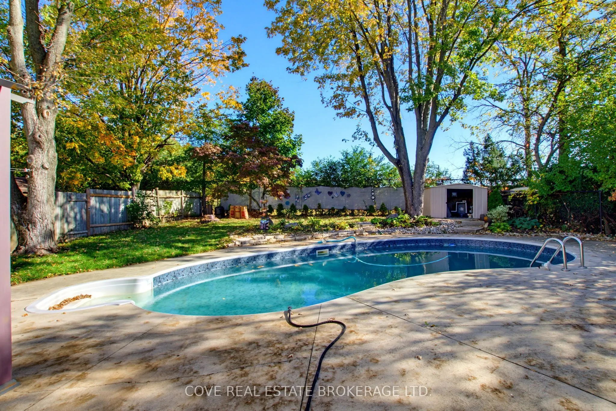 57 Lloyd Manor Crescent