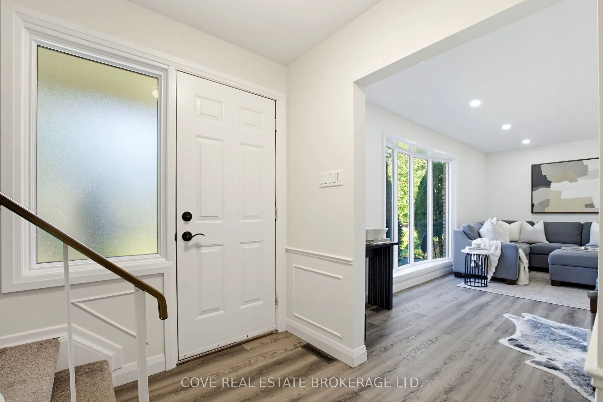 57 Lloyd Manor Crescent