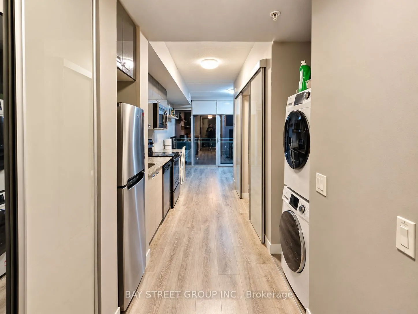 250 Albert Street #513