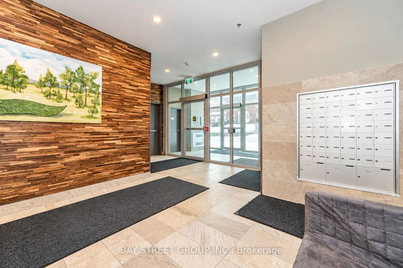 250 Albert Street #513
