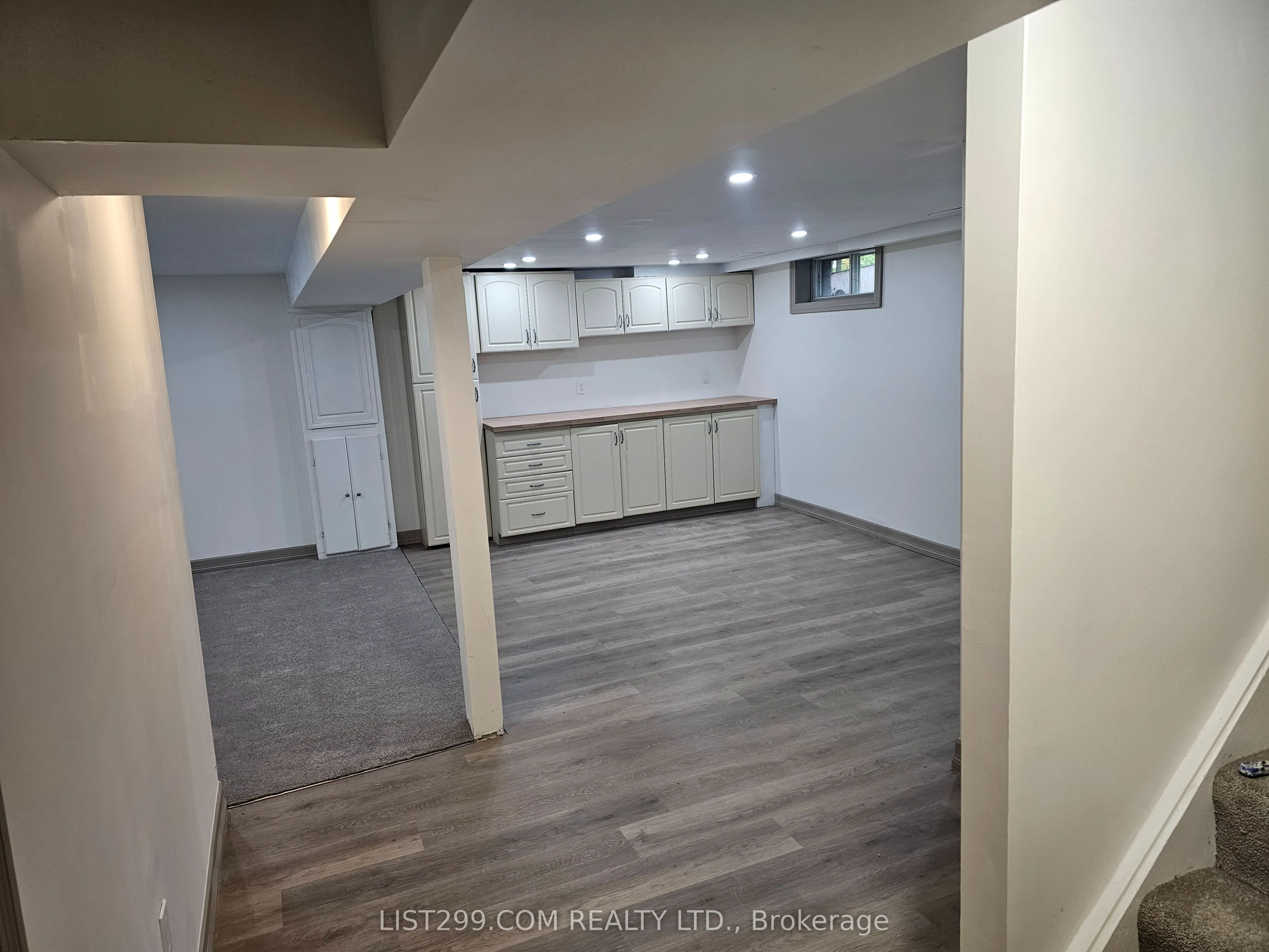 79 Stroud Crescent