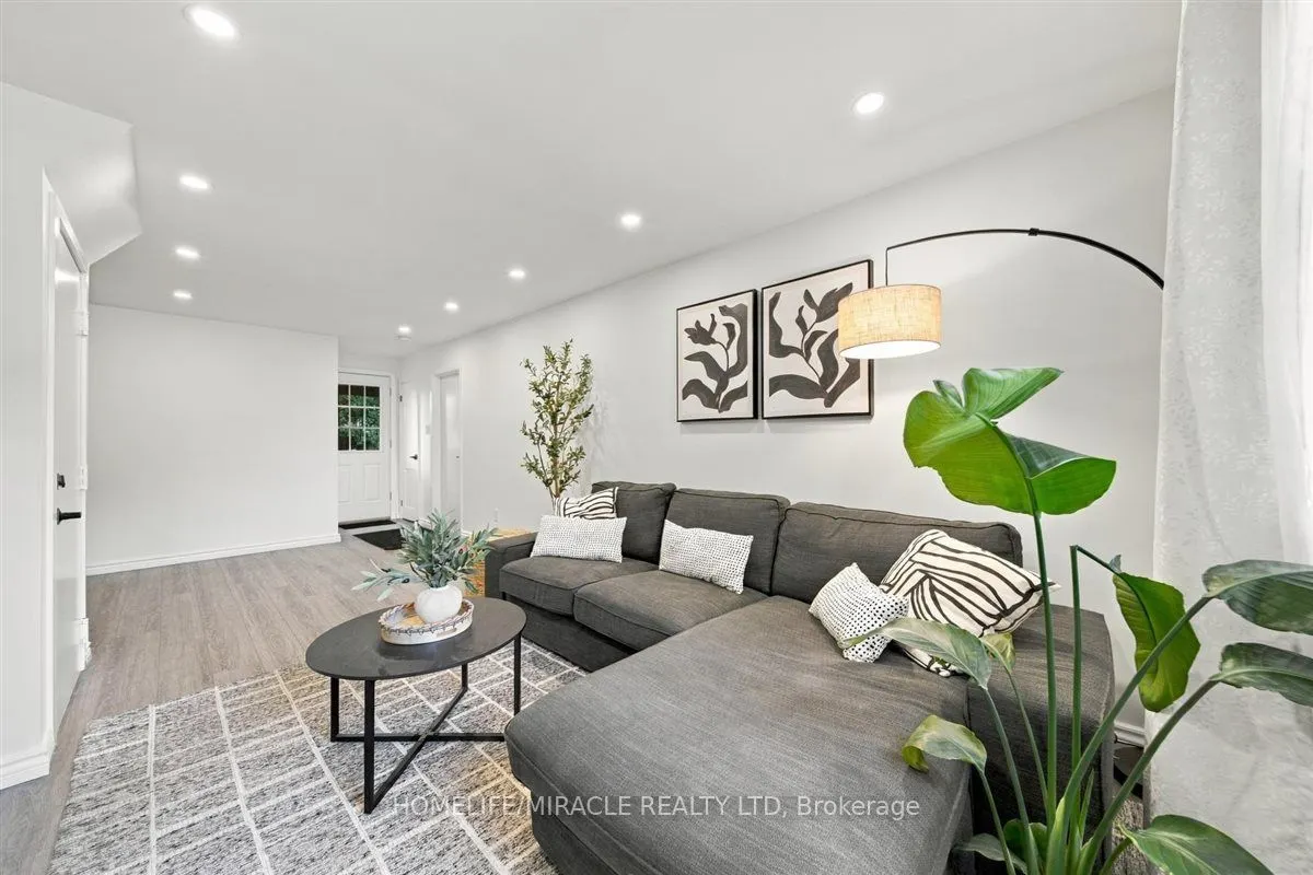 15 Meadow Road