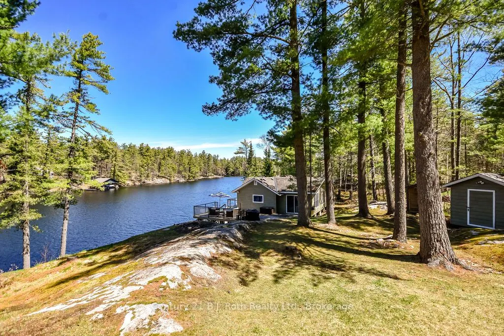 9 Severn River 403