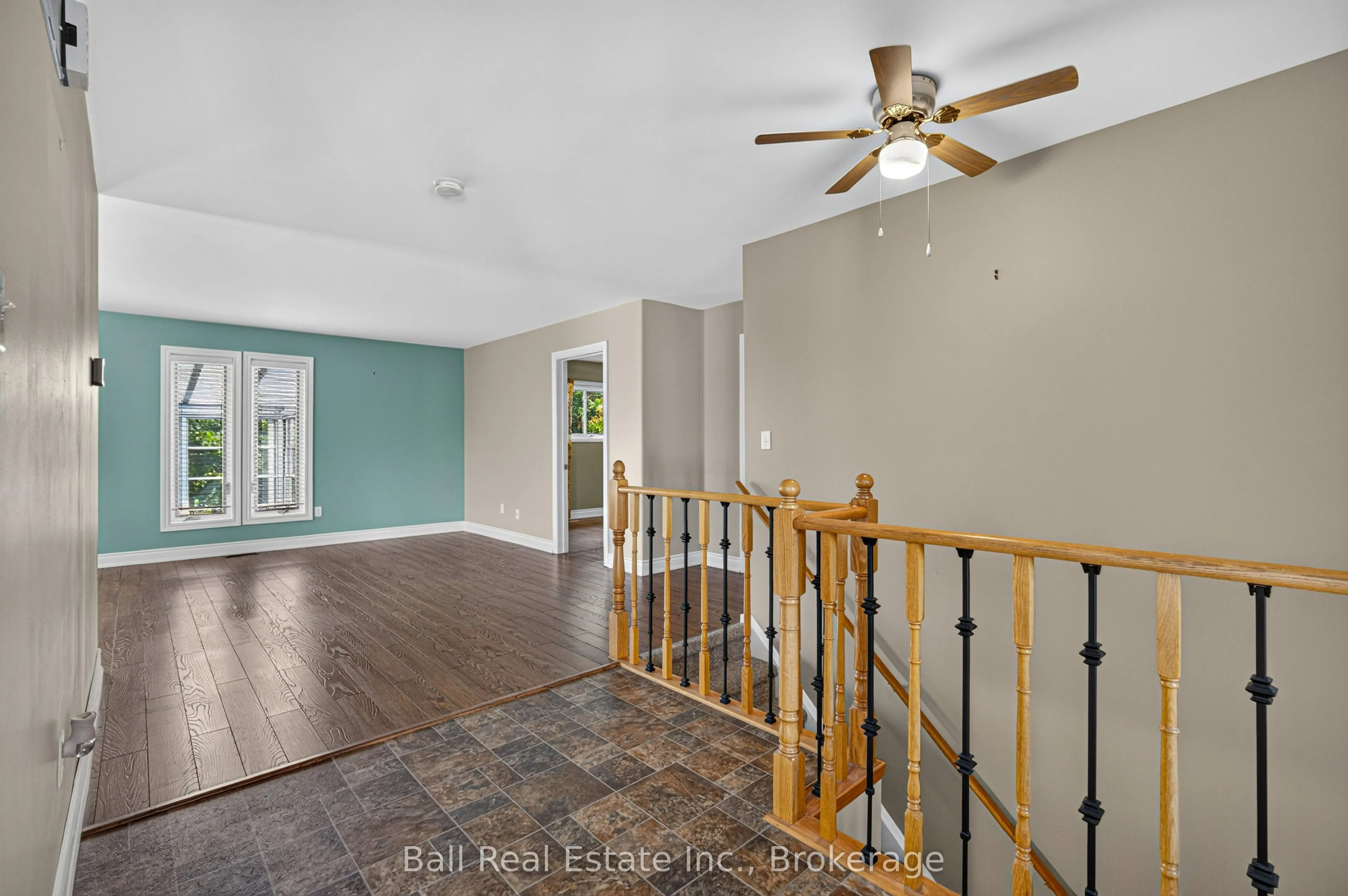 3 Elm Court