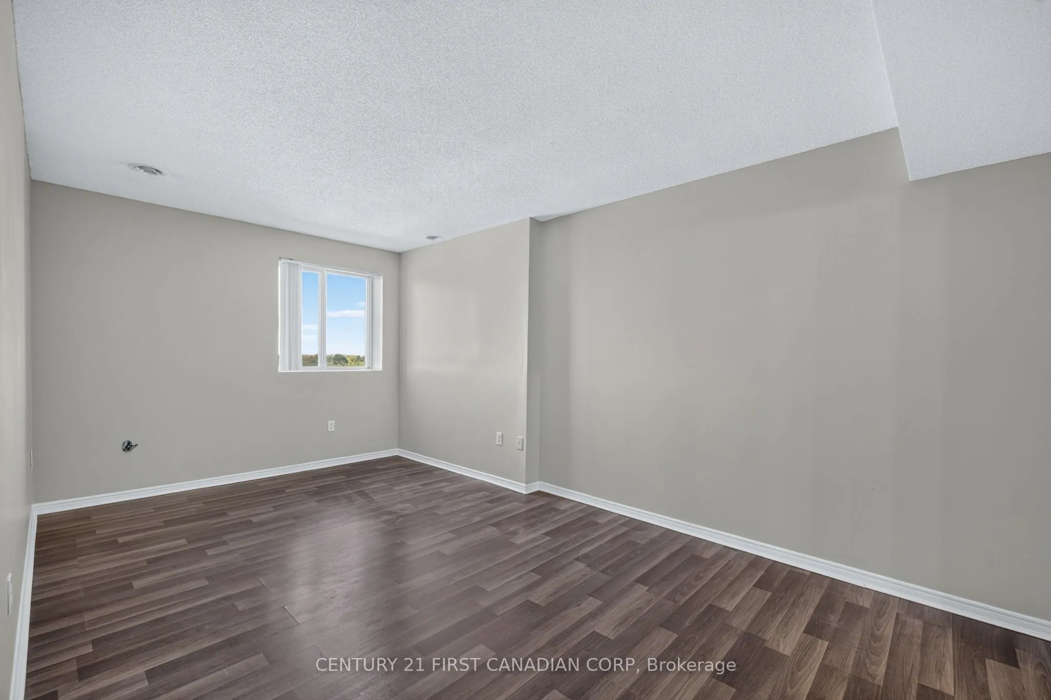 30 Chapman Court #1005