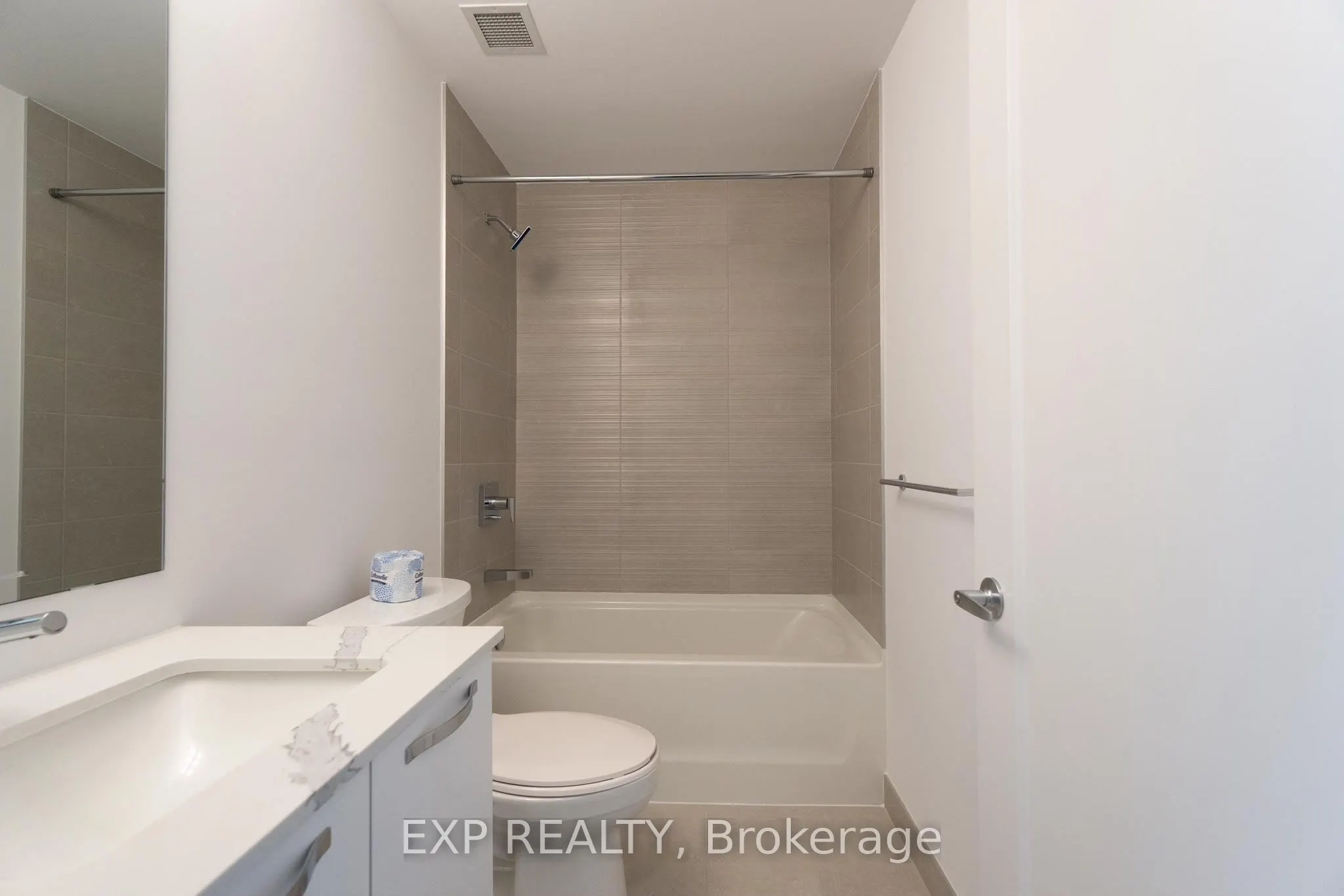 75 James Street S #1604