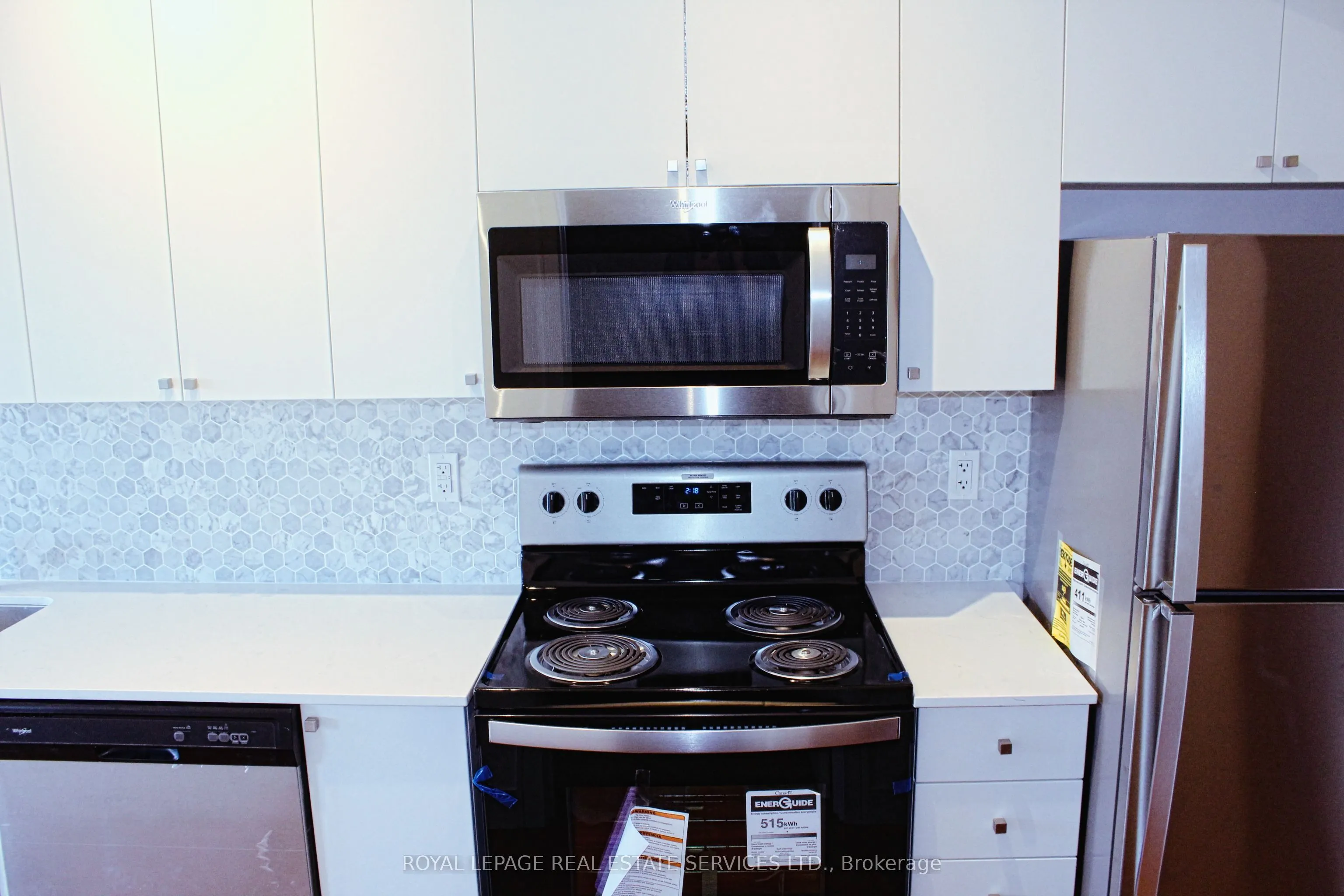 1 Wellington Street #402