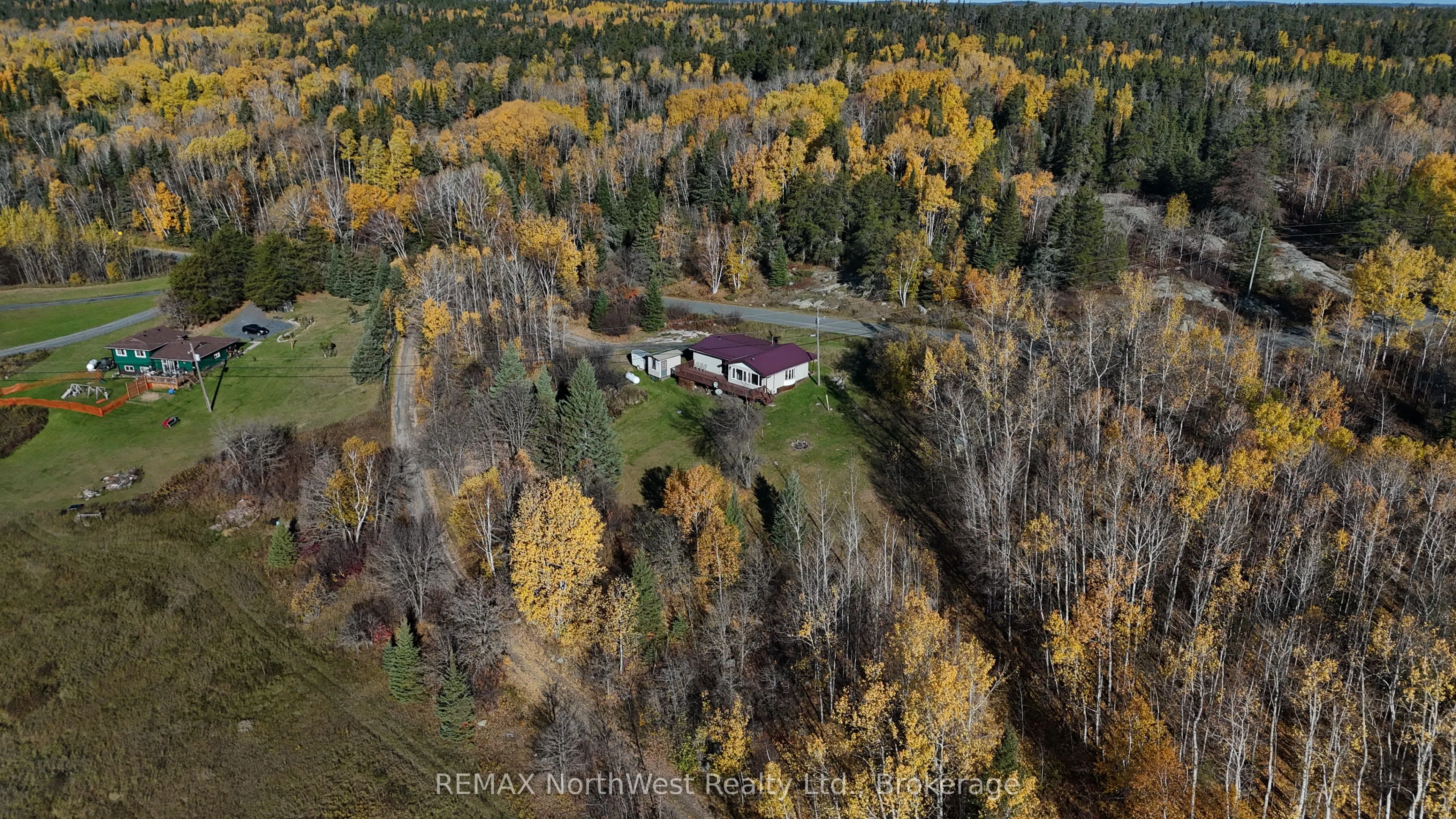 985 Muriel Lake Road