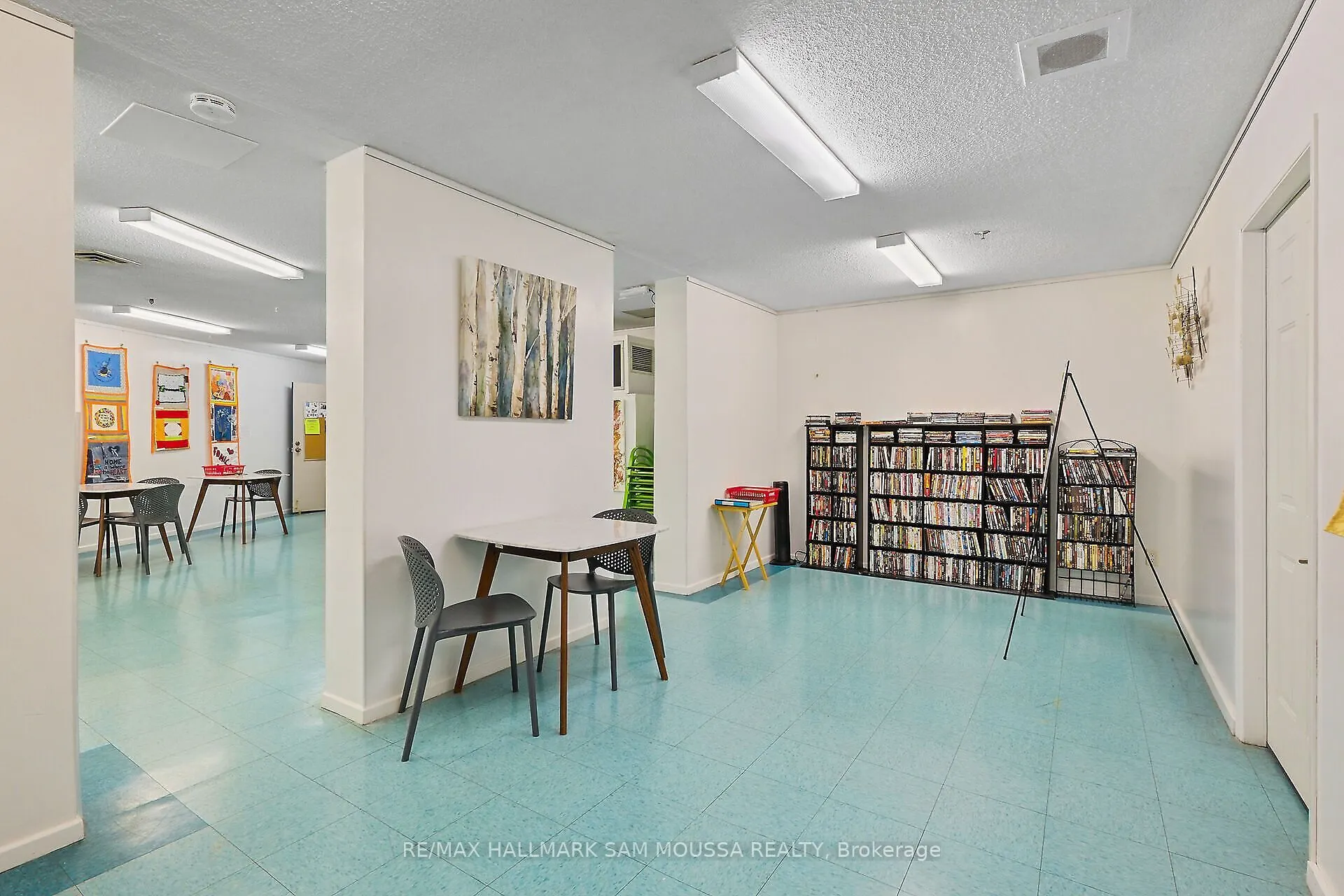 1171 Ambleside Drive #1309