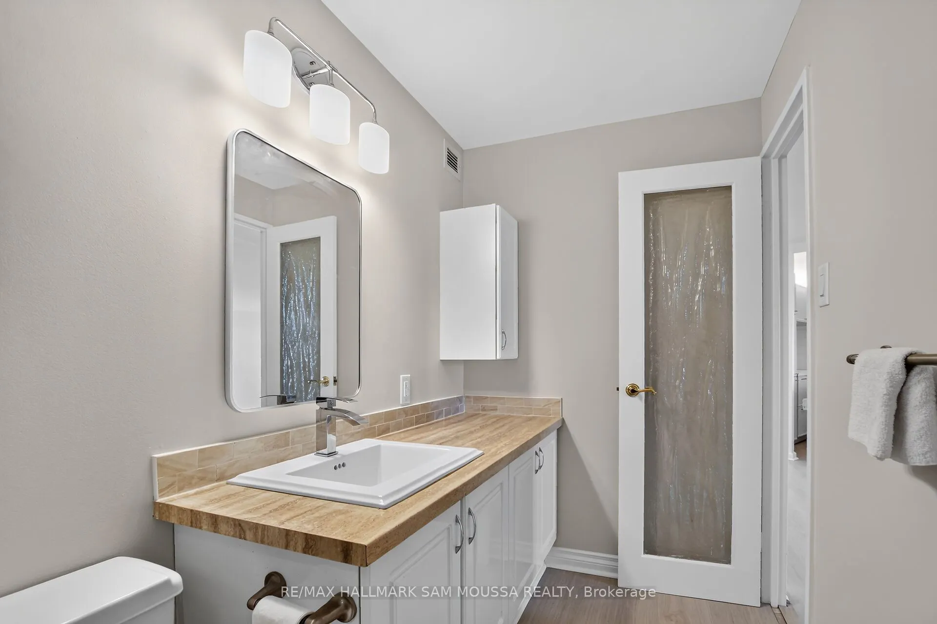 1171 Ambleside Drive #1309