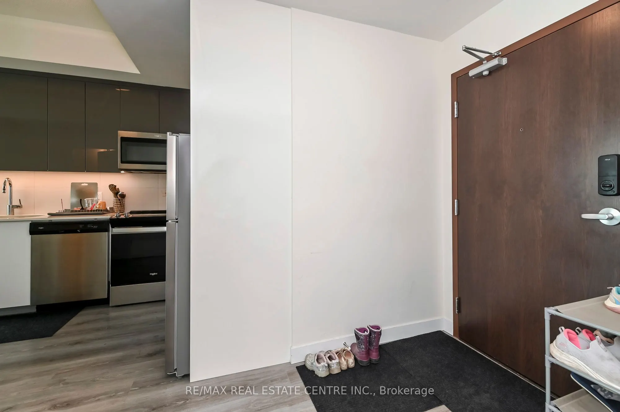 60 Frederick Street #3613