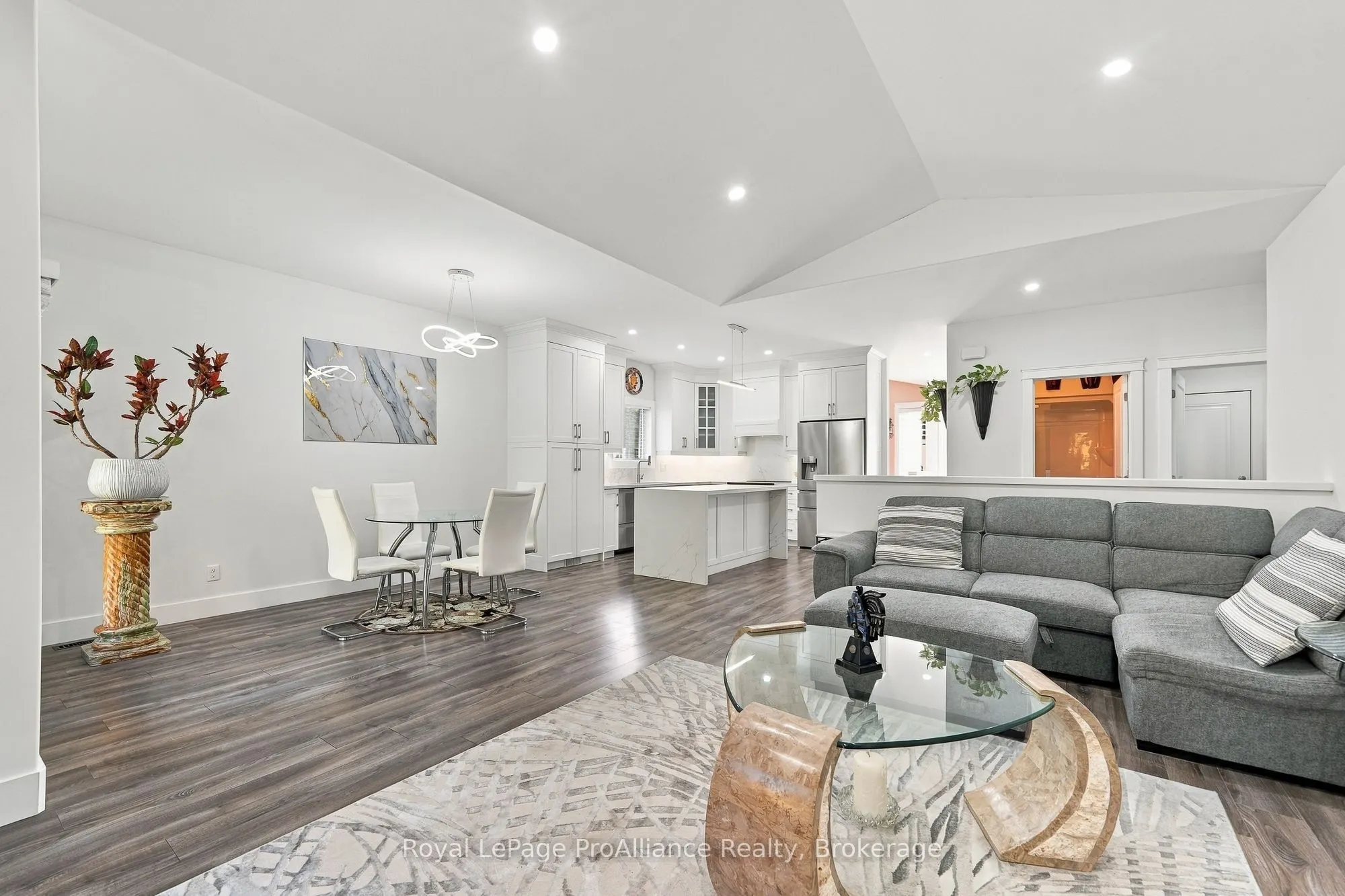 46 Birchmount Street