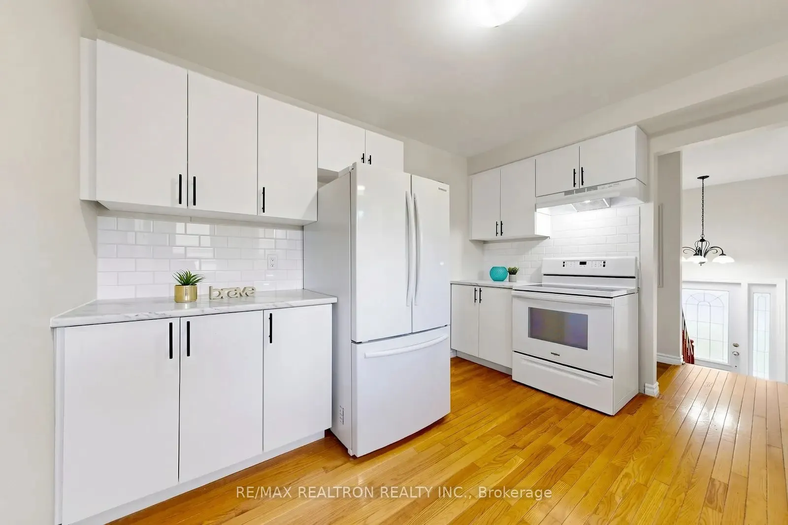 938 Whitefield Drive