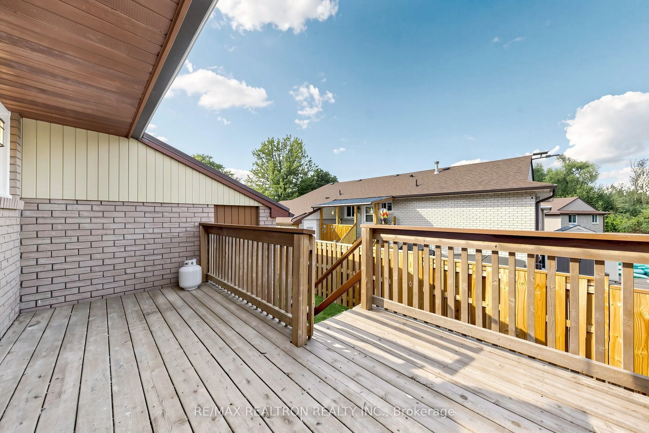 938 Whitefield Drive