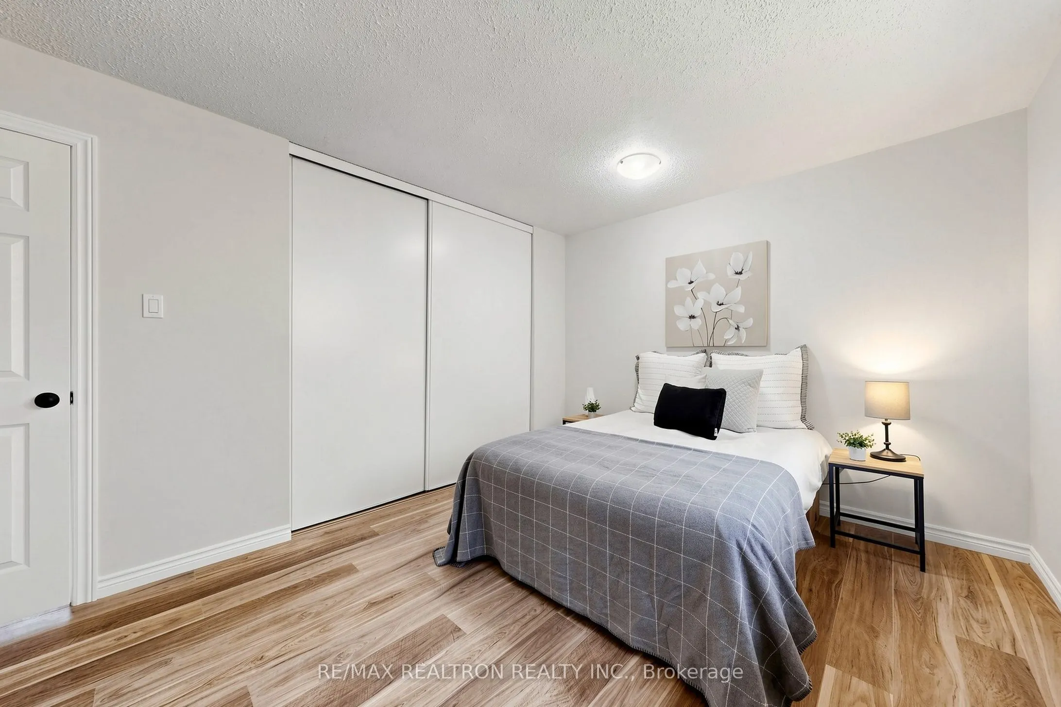 938 Whitefield Drive