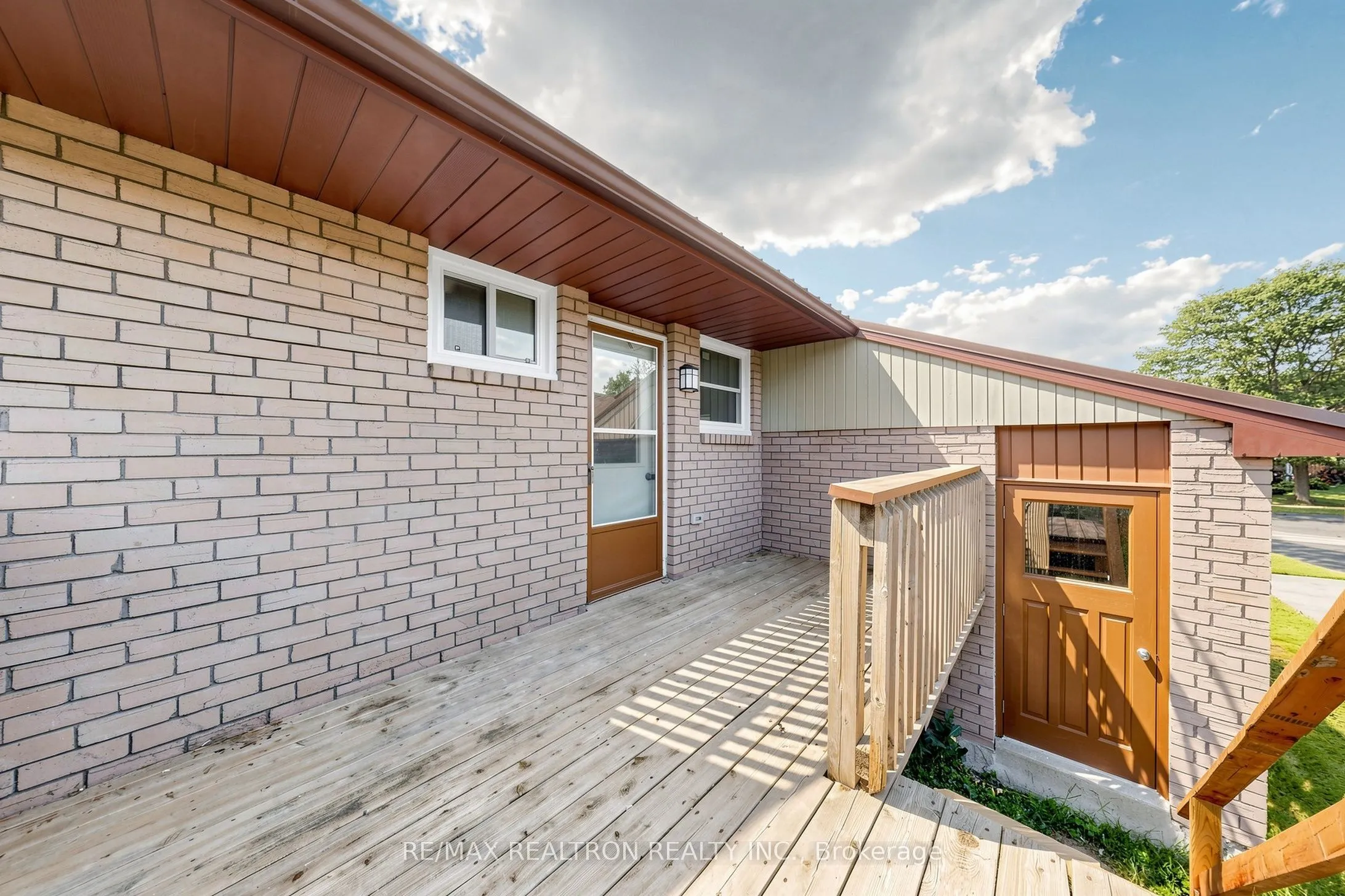 938 Whitefield Drive